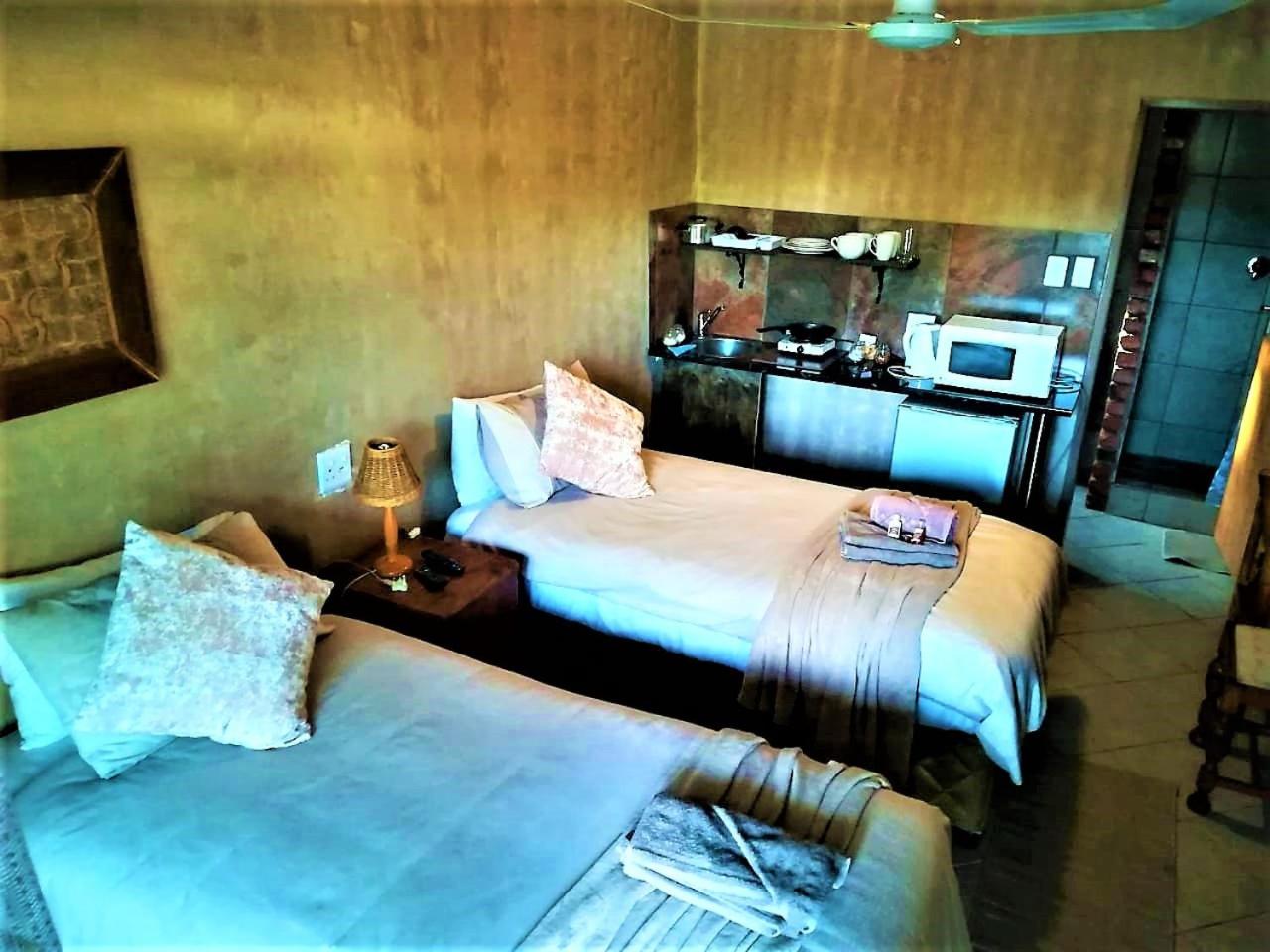 Queen Room - Photo 3