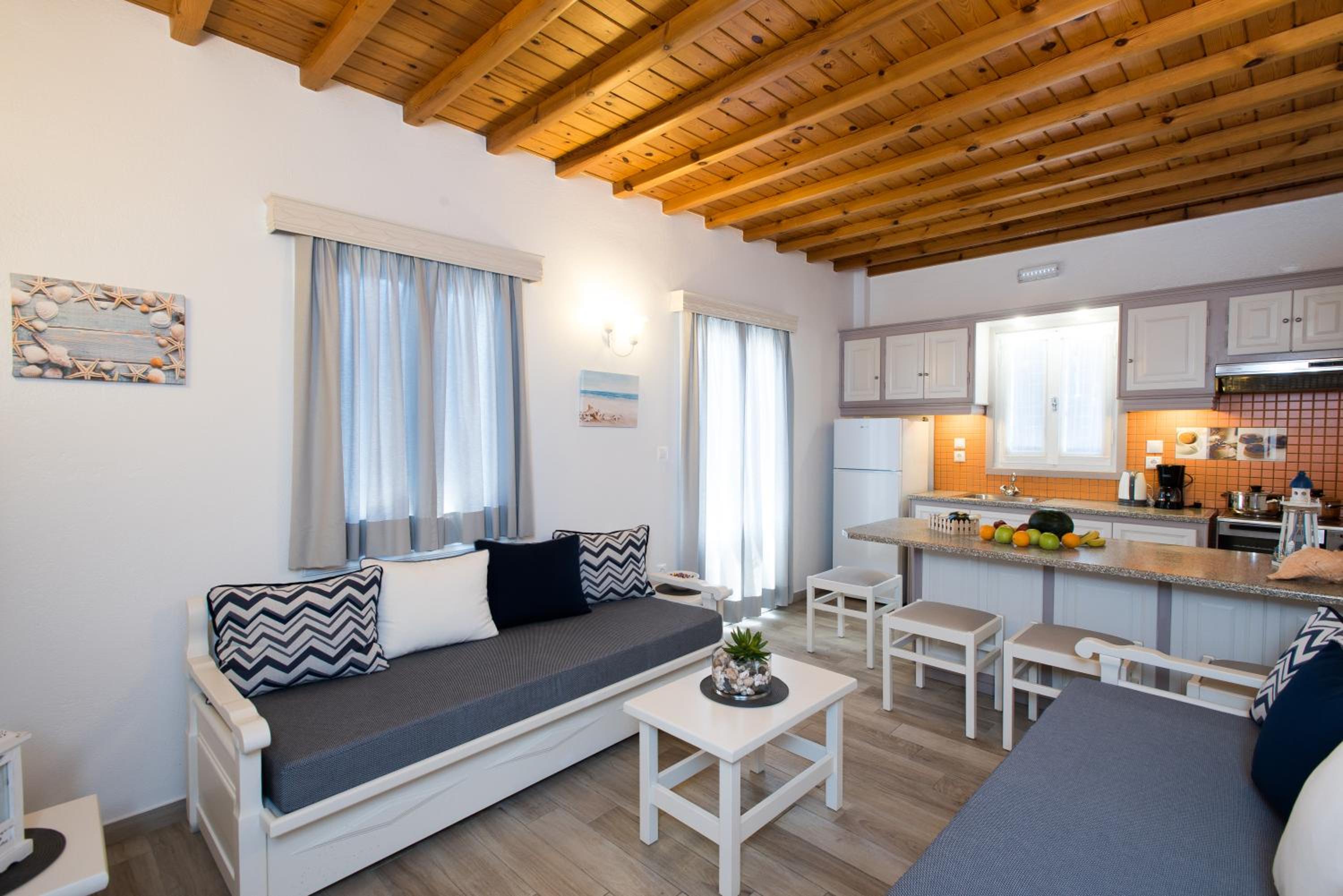 One-Bedroom Apartment - Photo 39