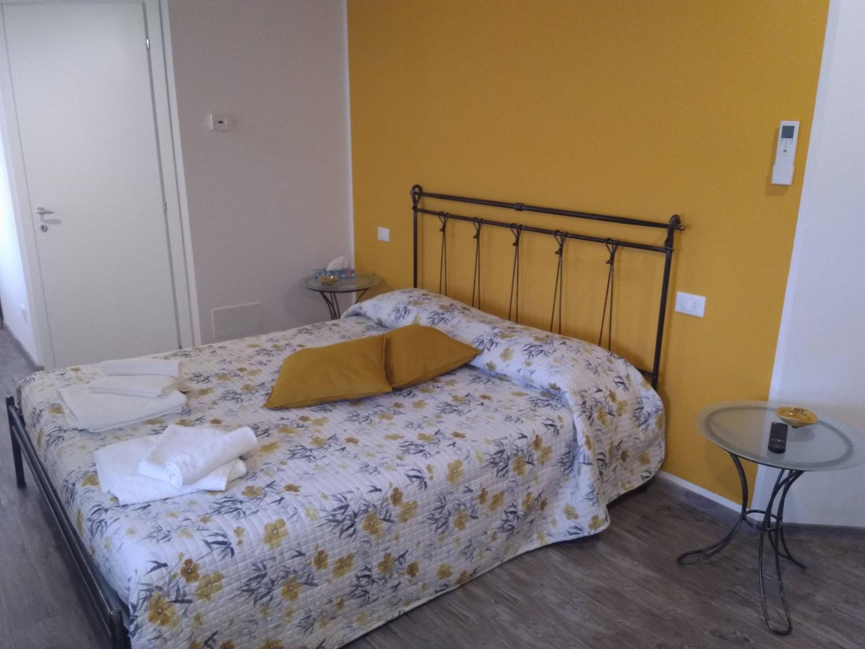 Double or Twin Room photo 3