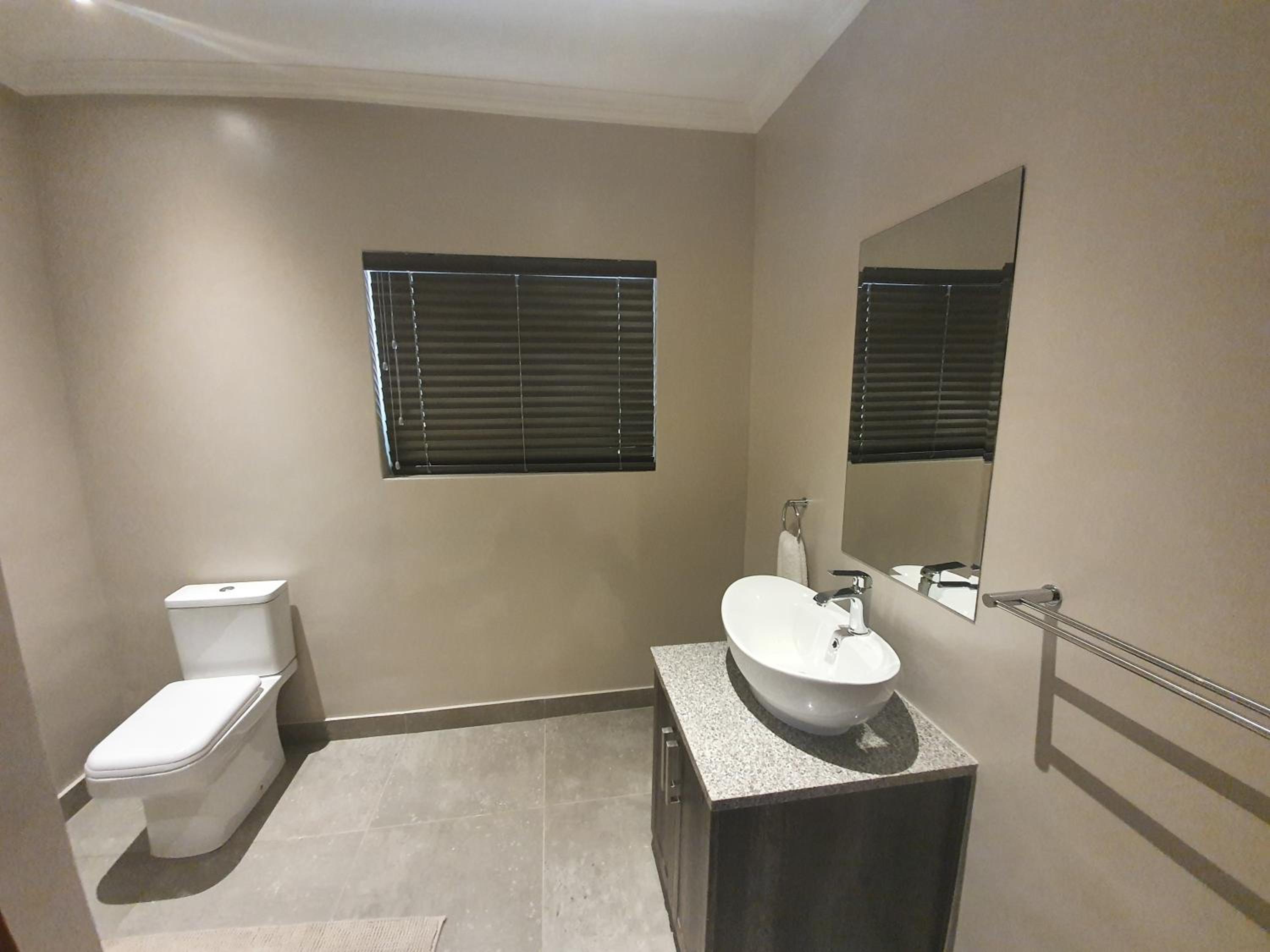 Family Room with Bathroom - Photo 5