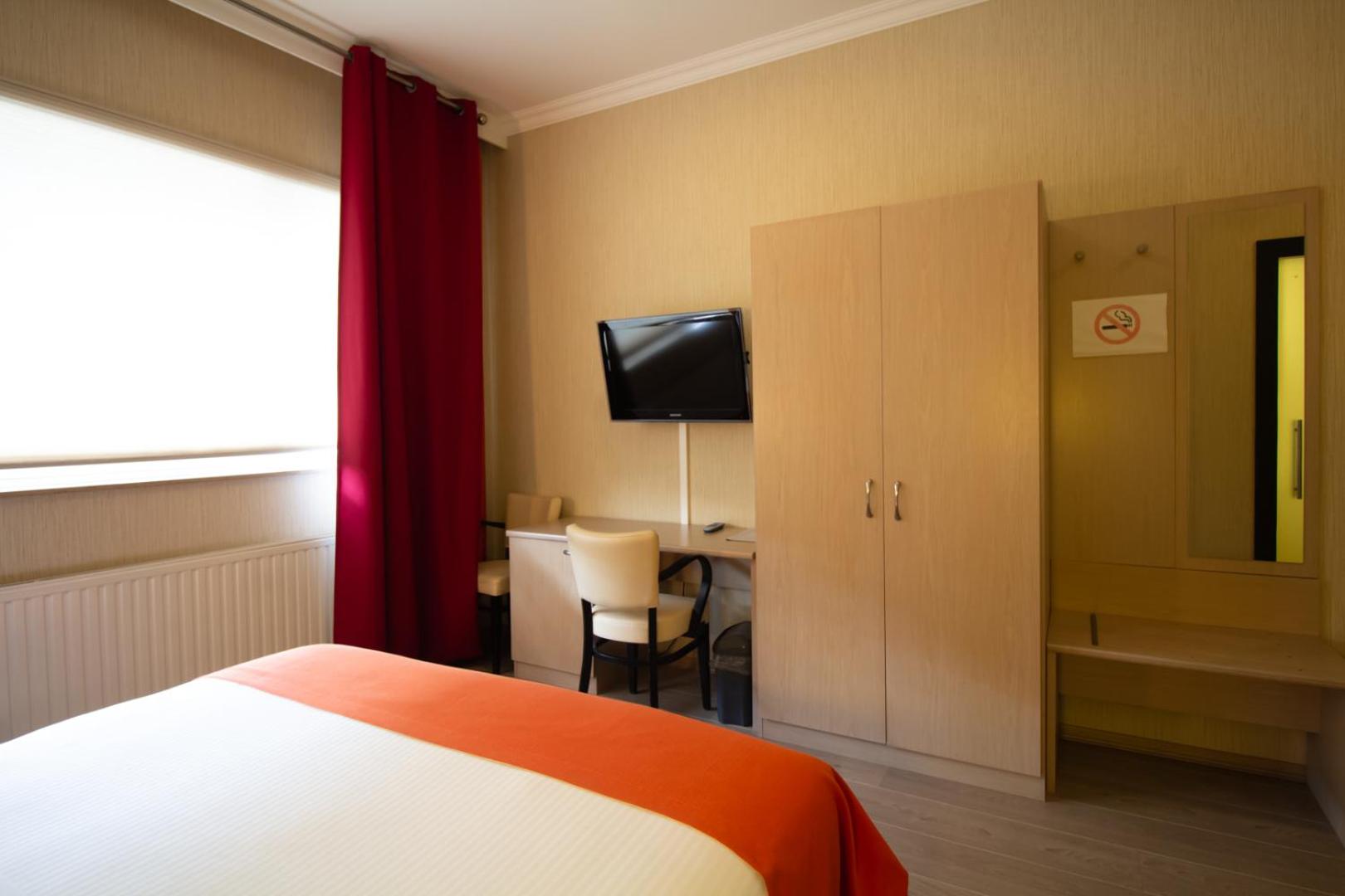 Standard Double Room - Photo 4
