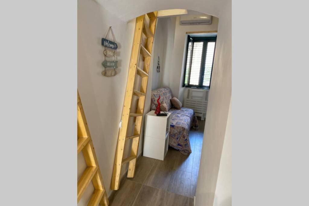 One-Bedroom House - Photo 1