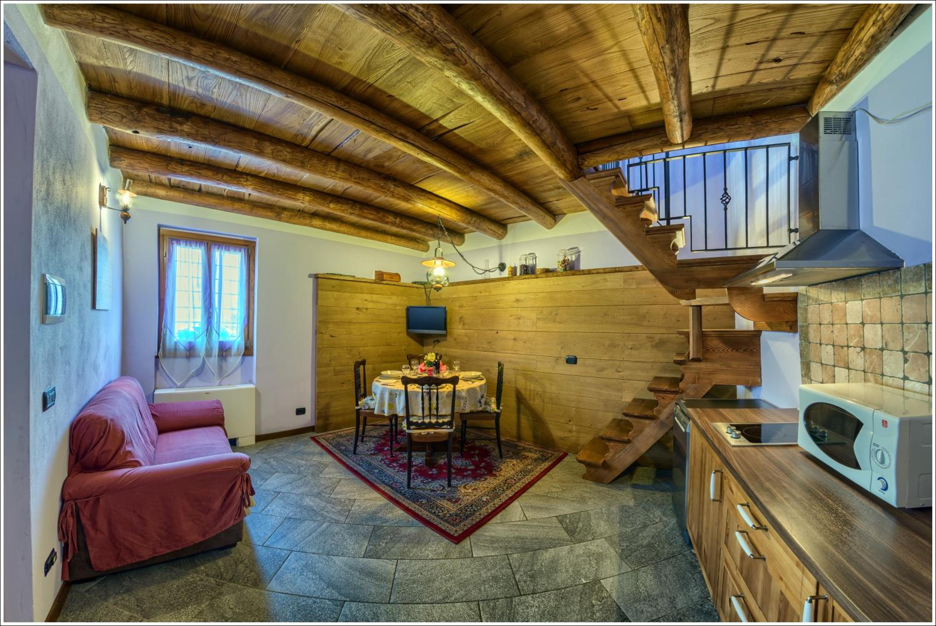 Apartment - Split Level