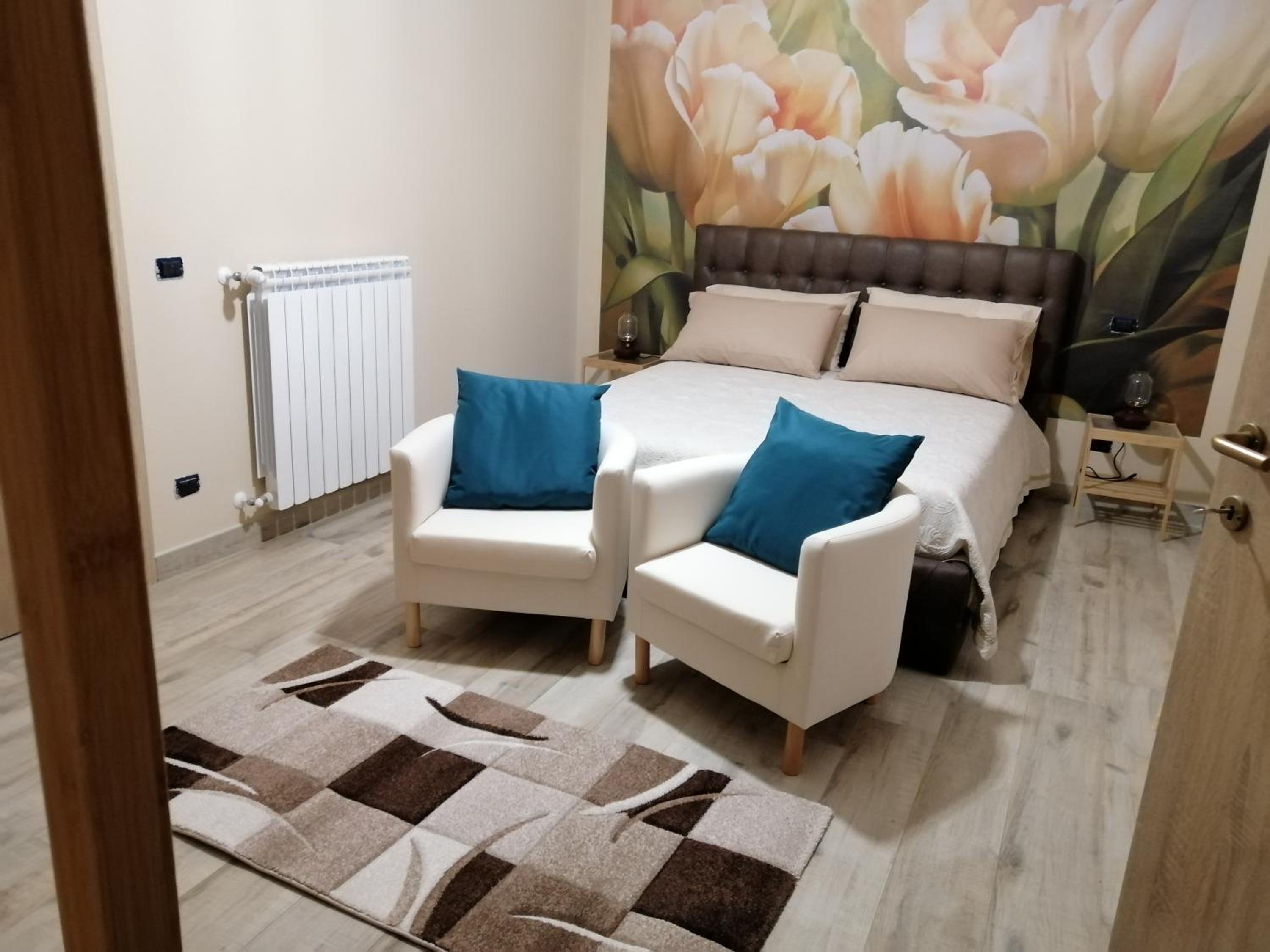 Deluxe King Room photo 1
