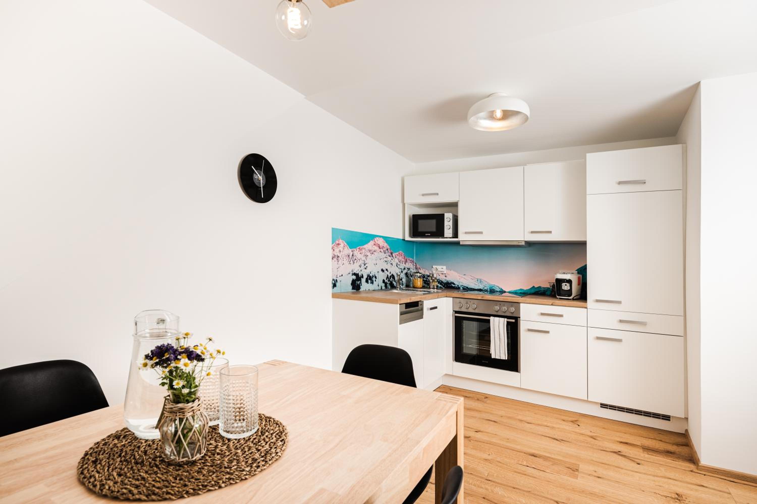 Apartment photo 3