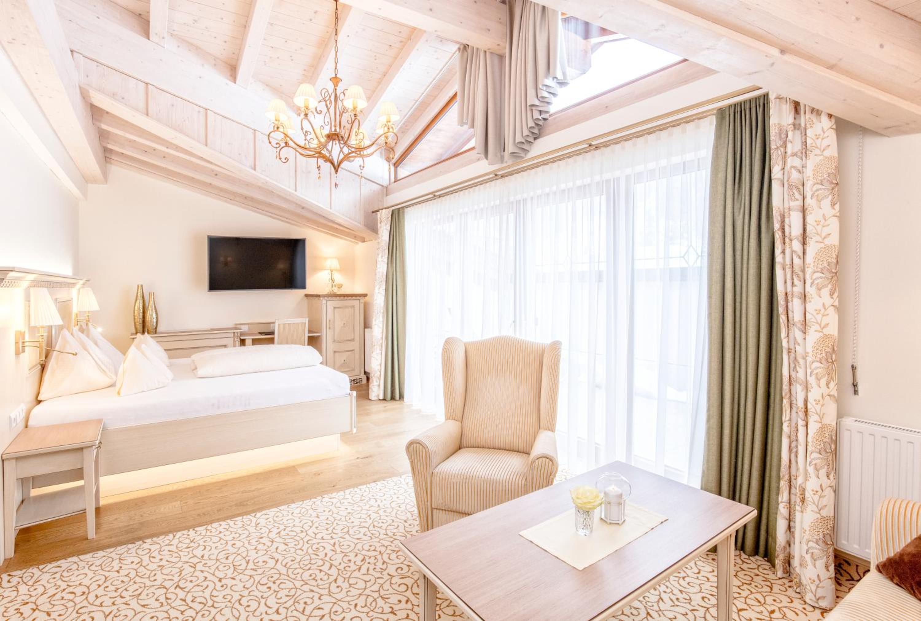 Junior Suite Landhaus - Photo 3