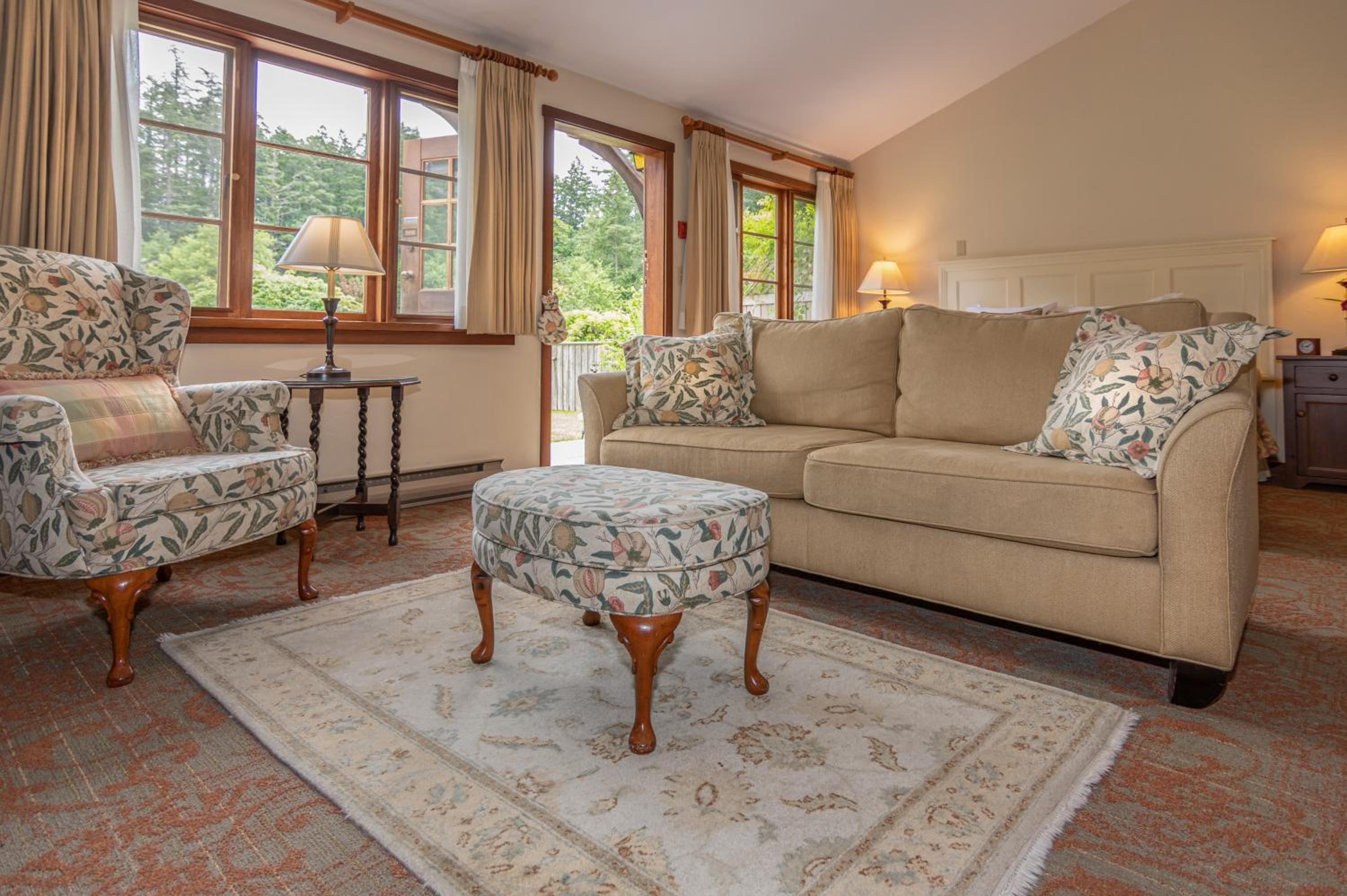 Standard King Room - Woodland photo 3