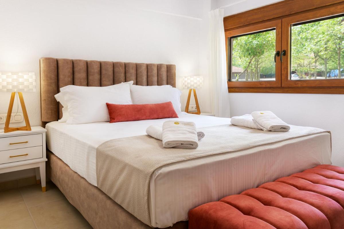 Superior Suite with Sea View photo 3