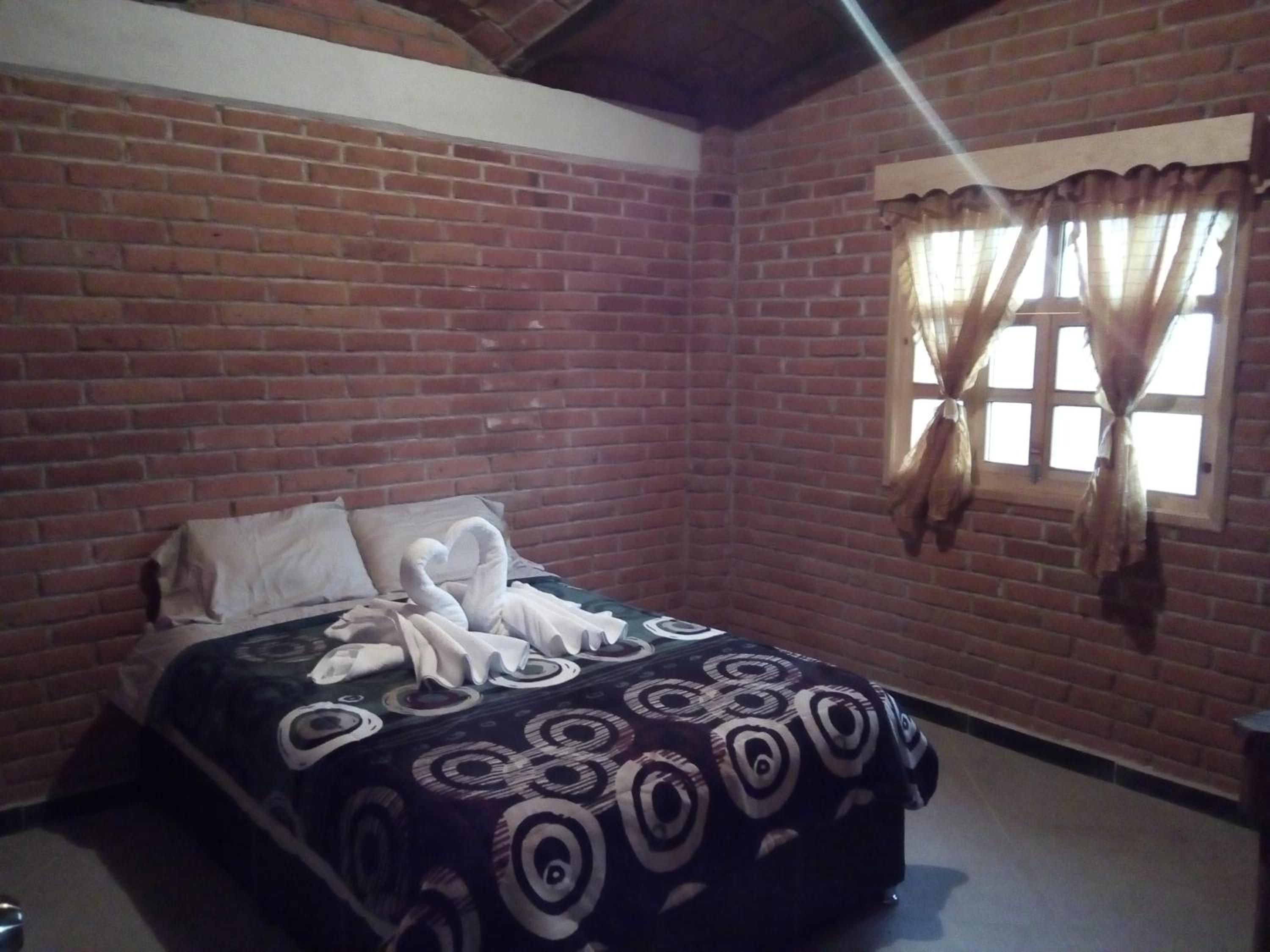 Two-Bedroom House - Photo 13