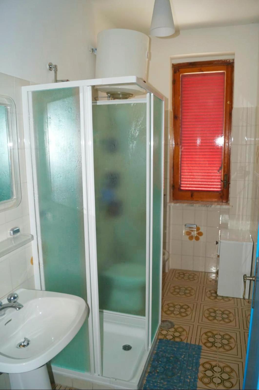 Two-Bedroom Apartment - Photo 3