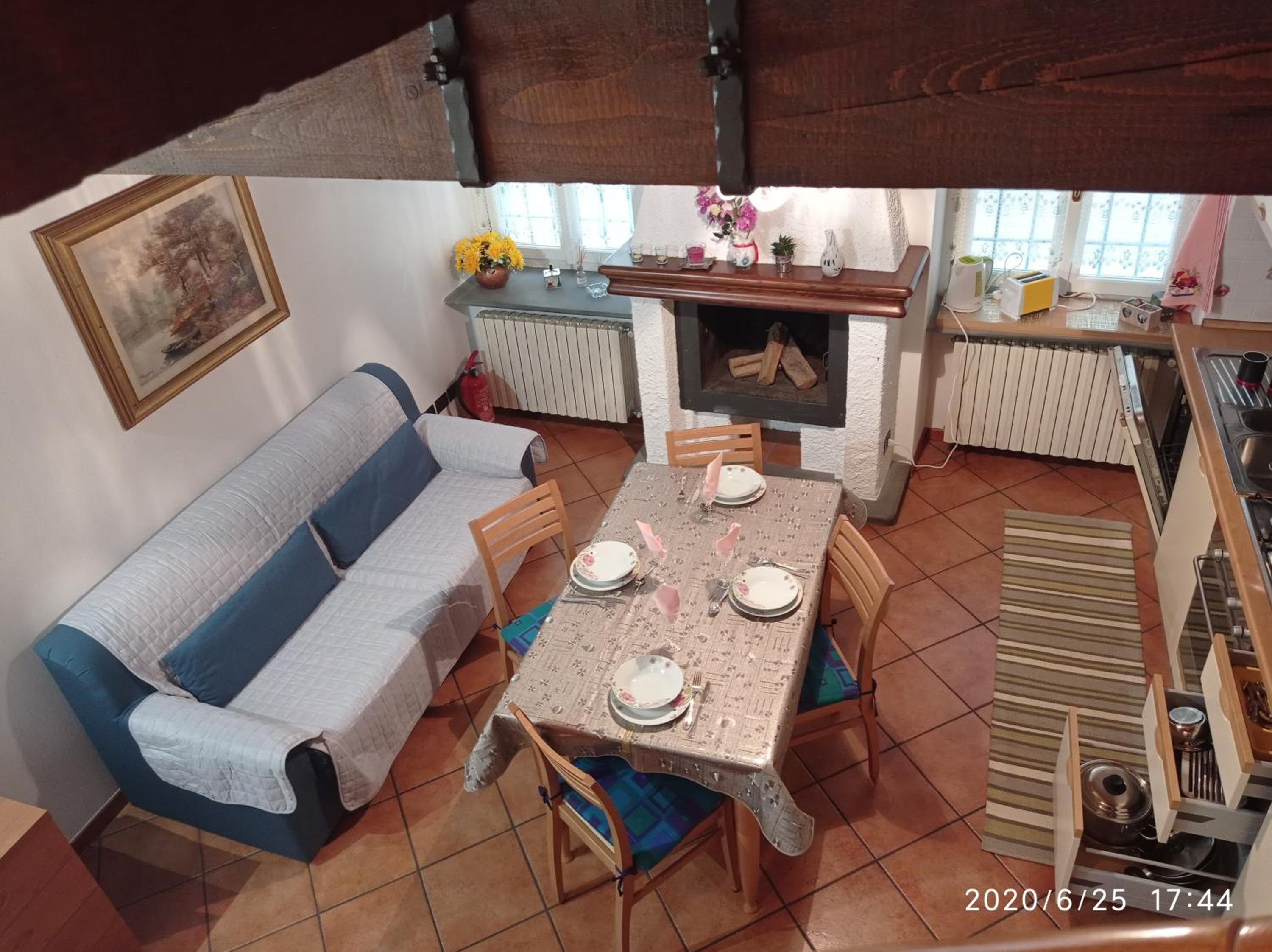 Two-Bedroom House - Photo 37