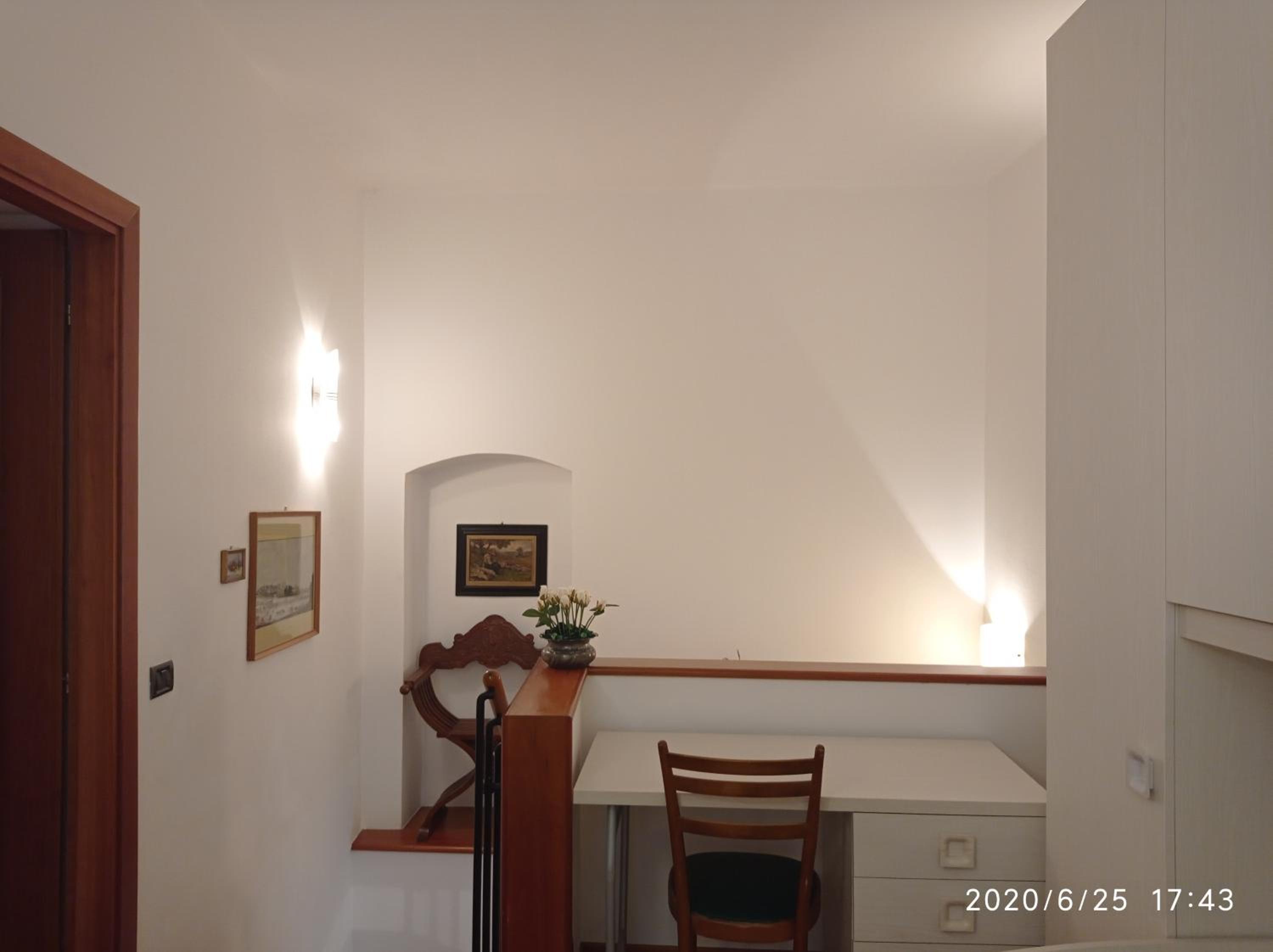 Two-Bedroom House - Photo 22