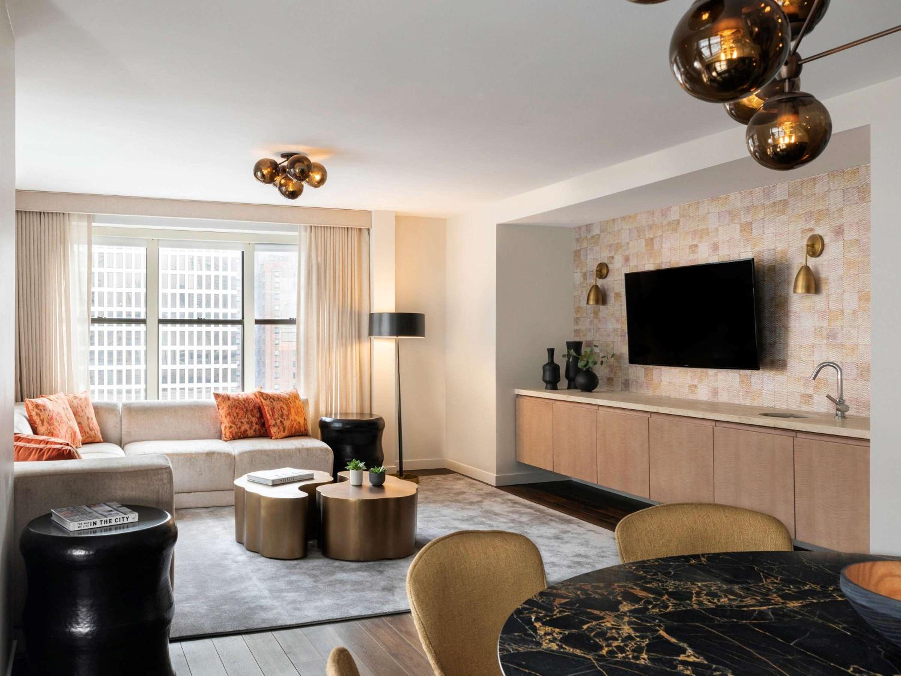 21c Suite