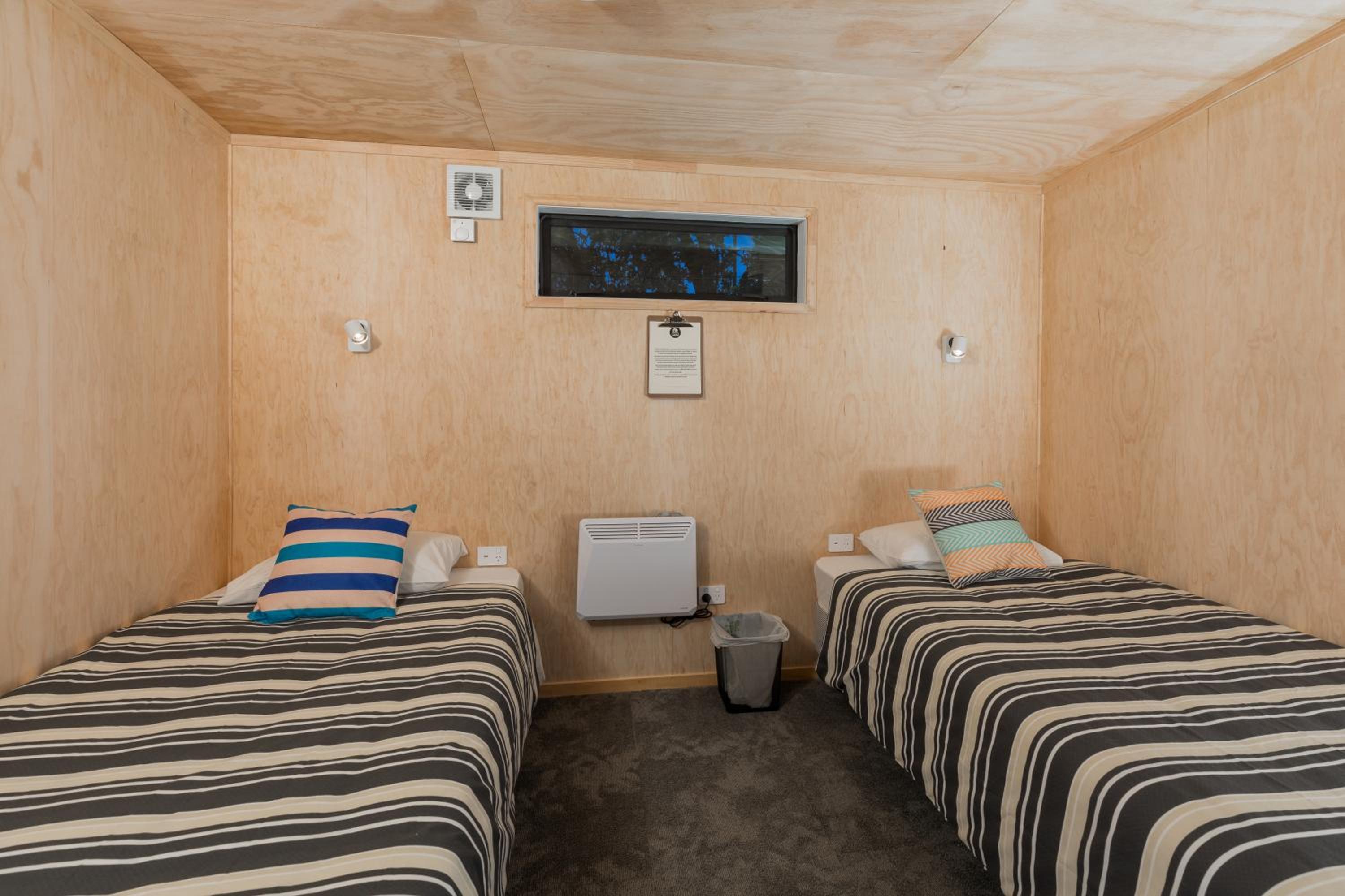 Standard Twin Room with Garden View - Photo 1
