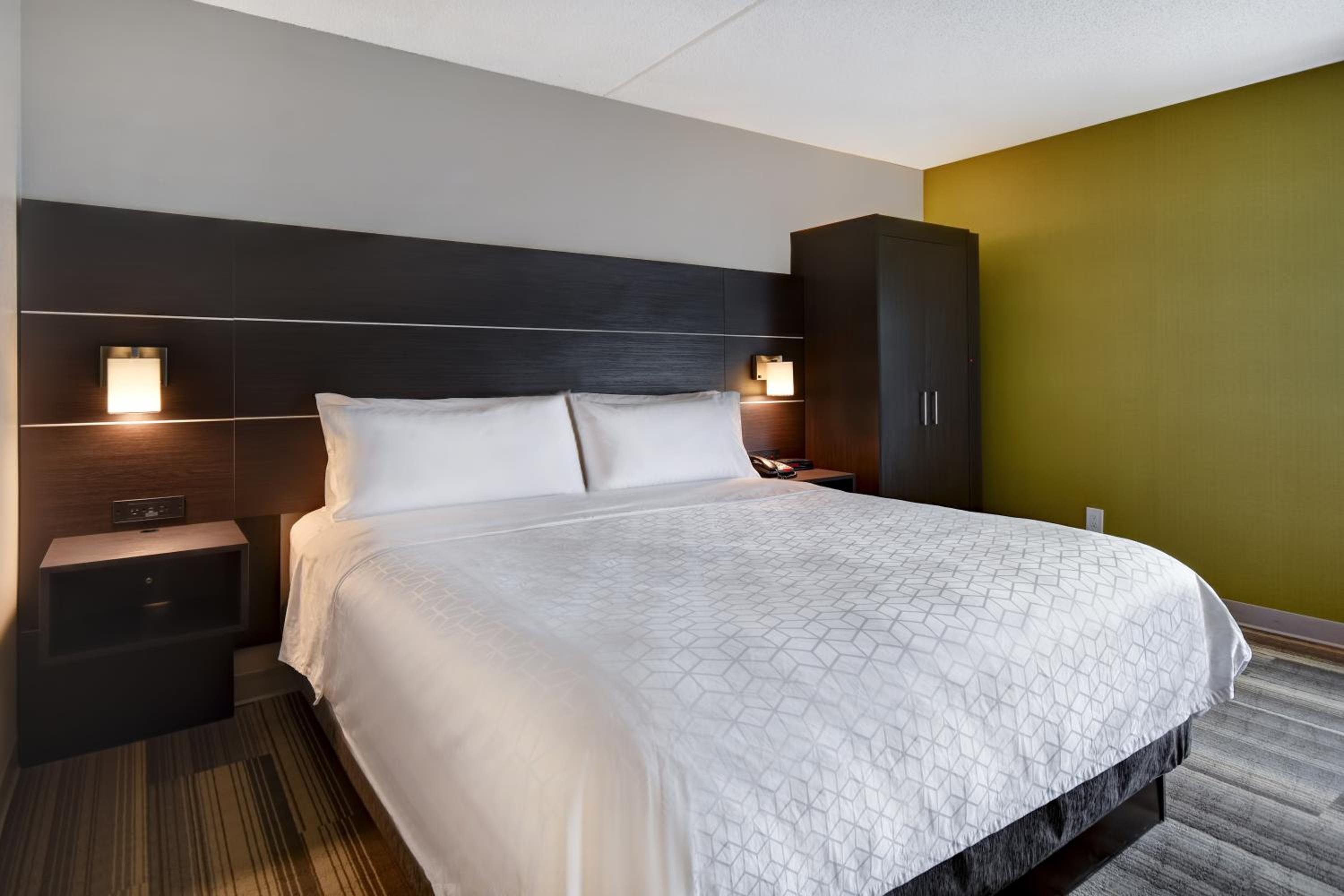 King Room with View - Photo 1