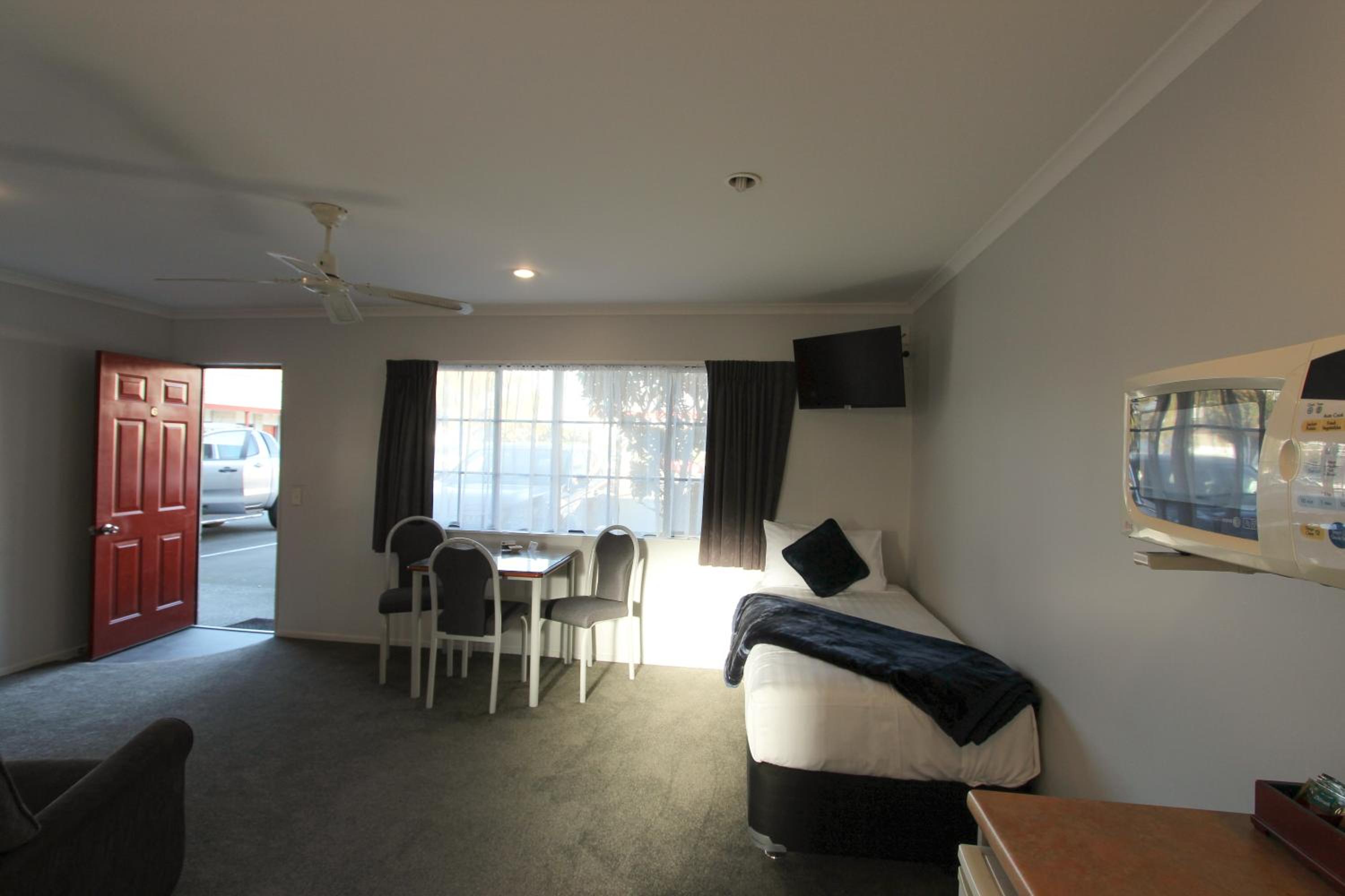 One-Bedroom Apartment with Spa Bath