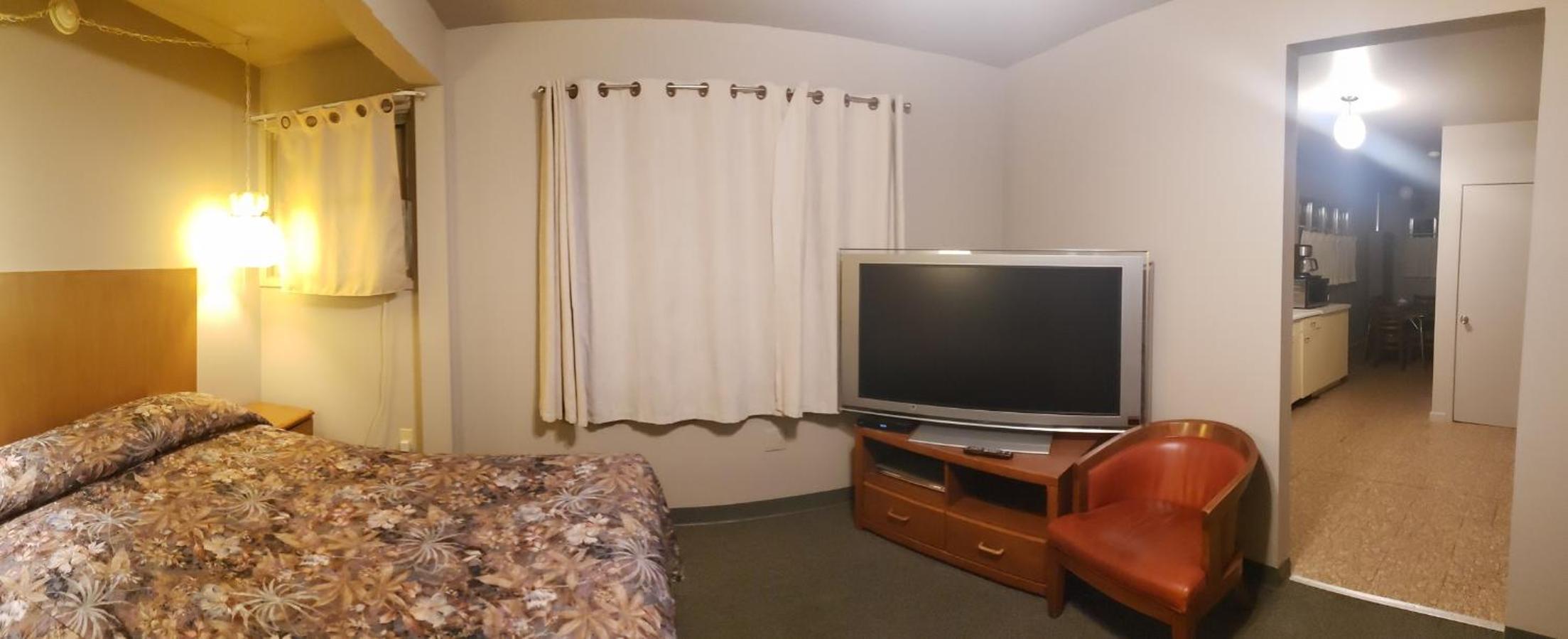 Deluxe Triple Room photo 1