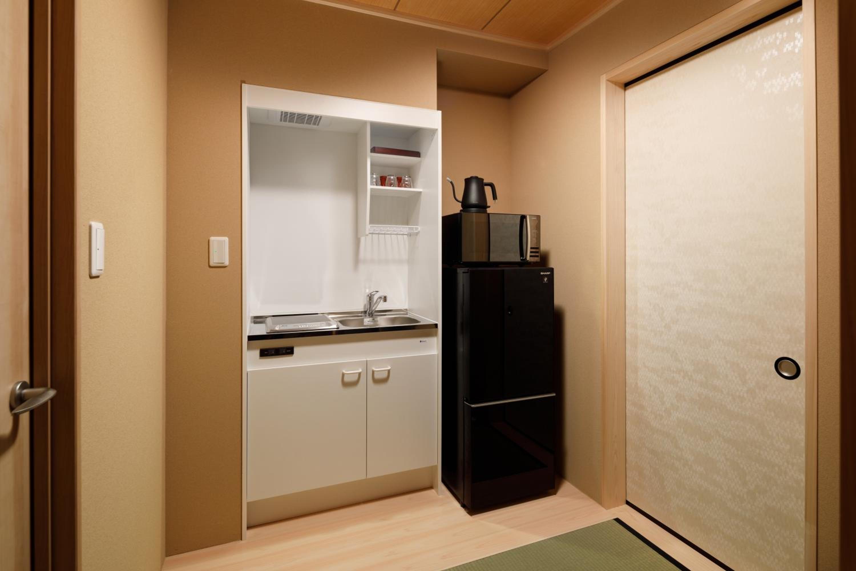 Japanese-Style Room - Photo 9