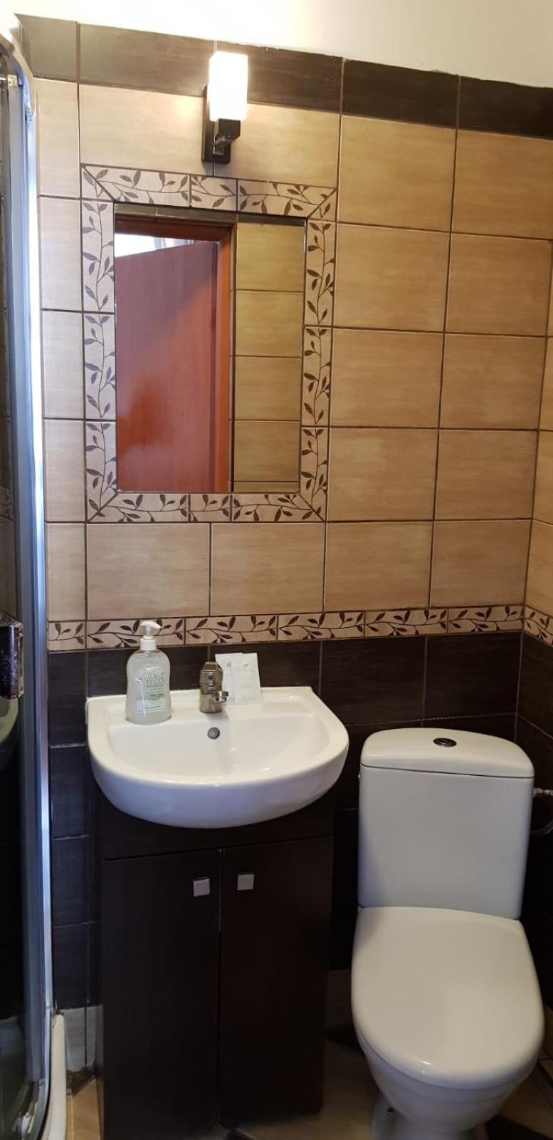 Twin Room with City View photo 2
