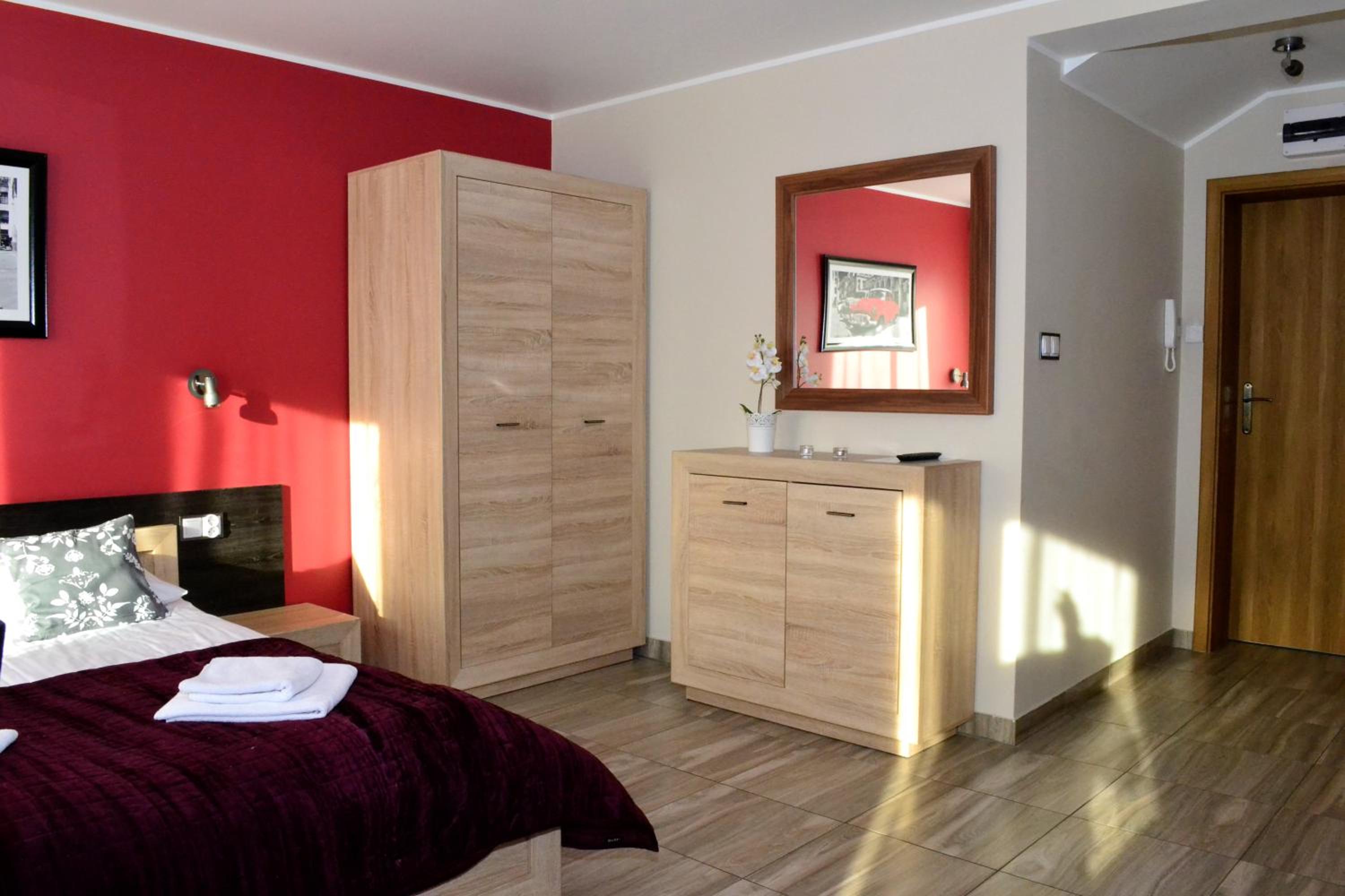 Apartment - Photo 4