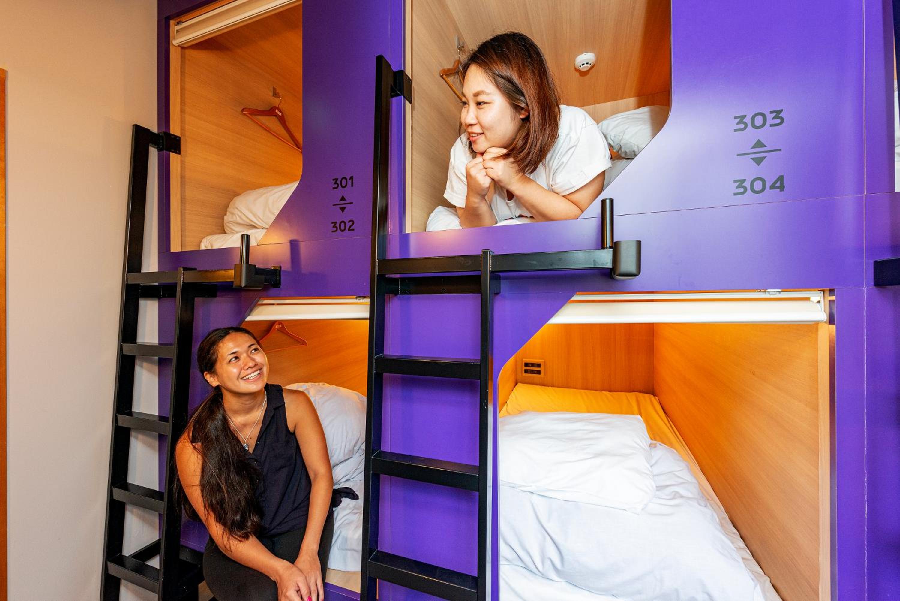 Bunk Bed in Female Dormitory Room   photo 3
