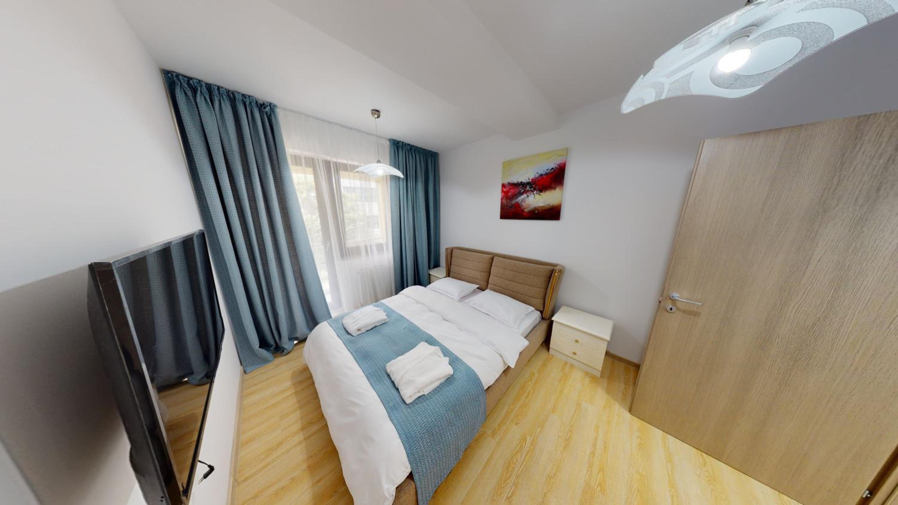 King Junior Suite with Balcony - Photo 2