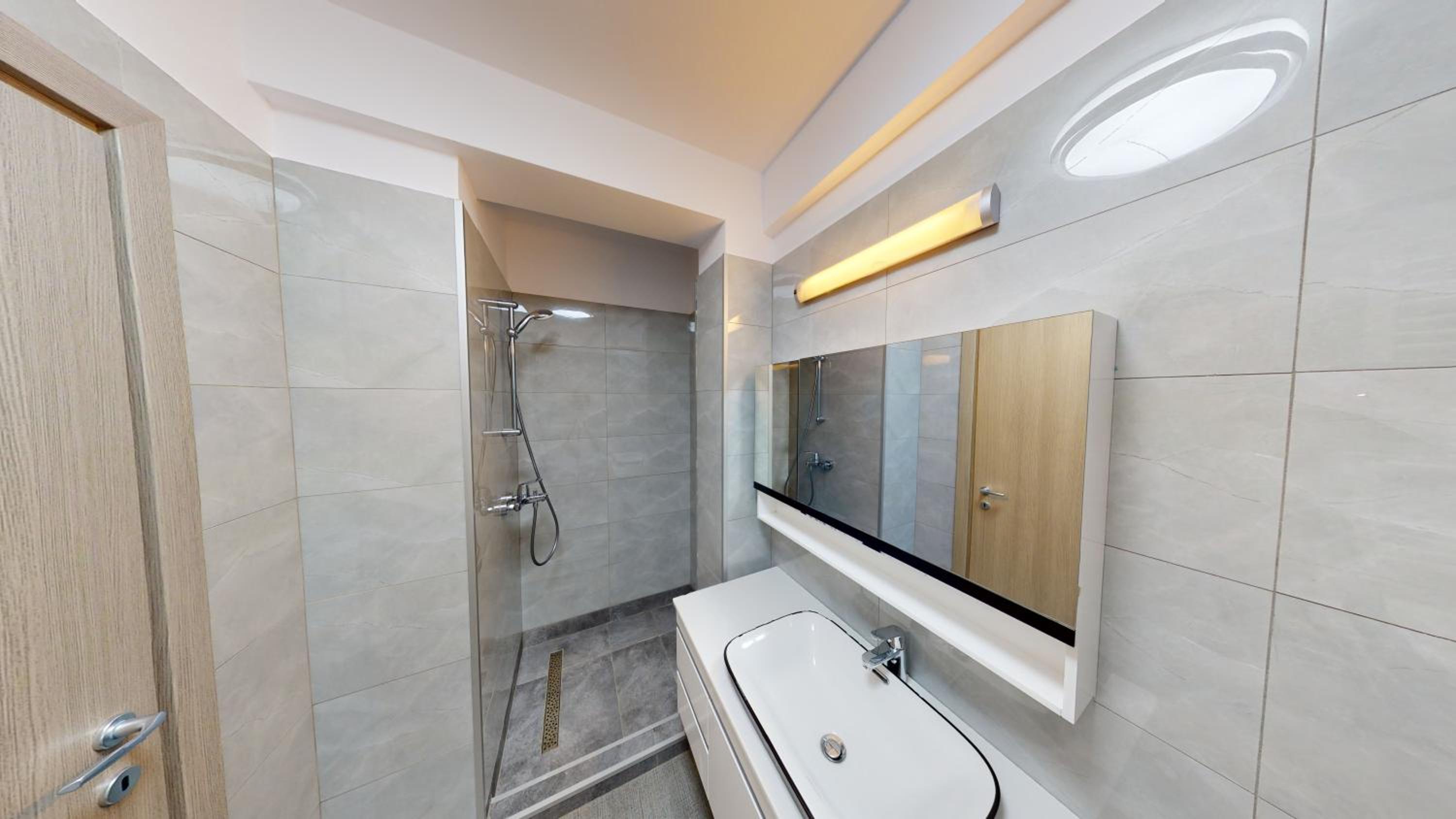 King Apartment - Photo 2