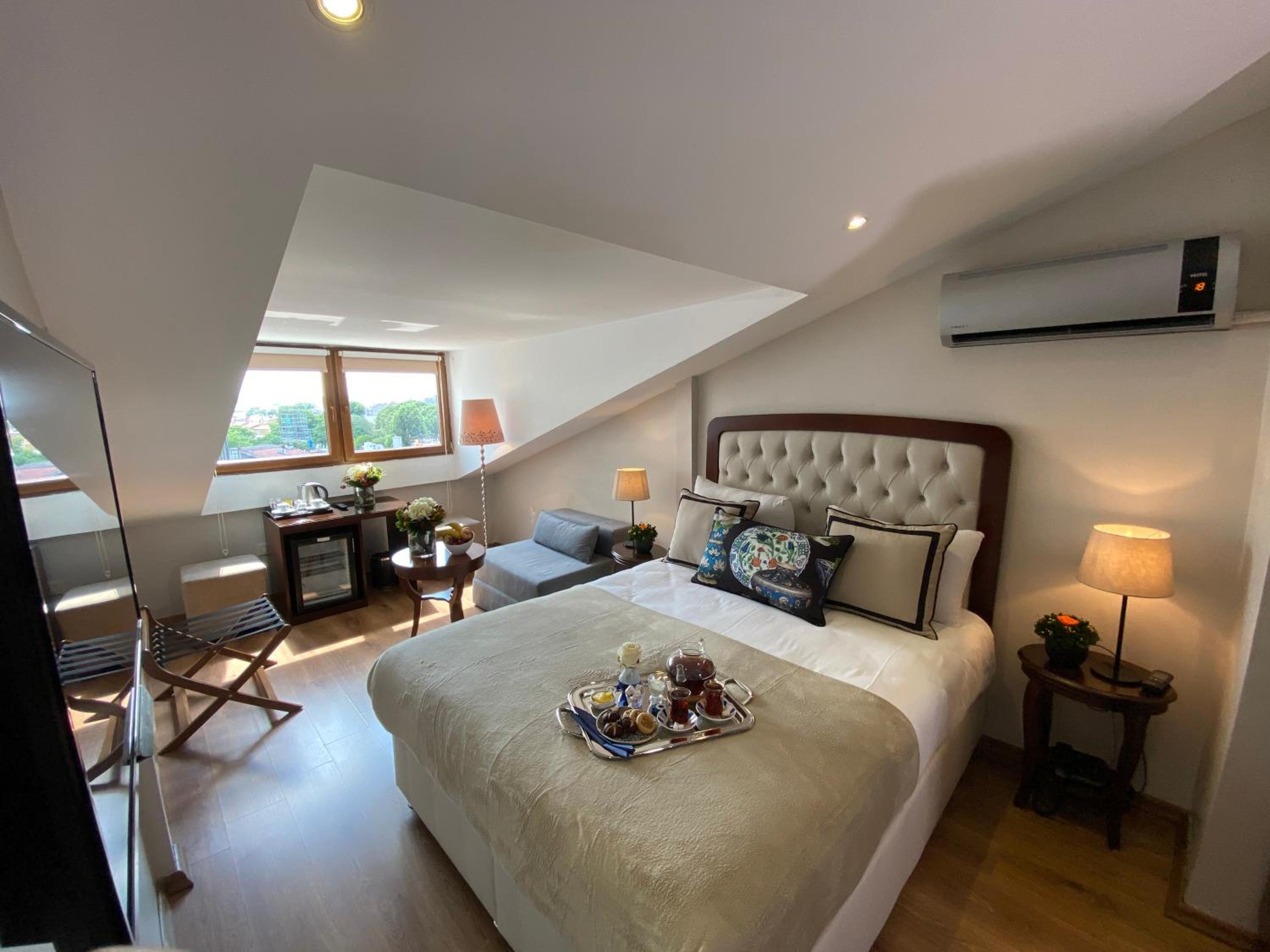 Deluxe Double Room with Sea View photo 1