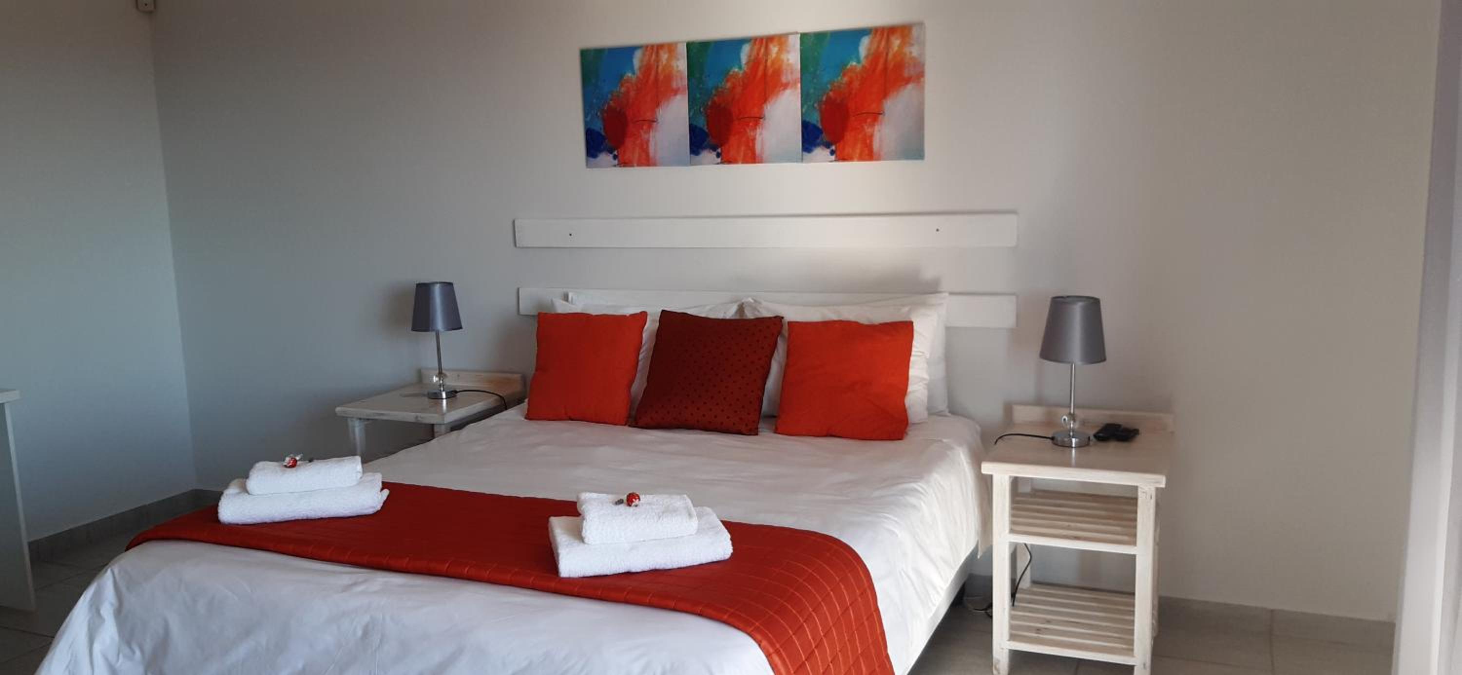 Queen Room with Sea View - Photo 1