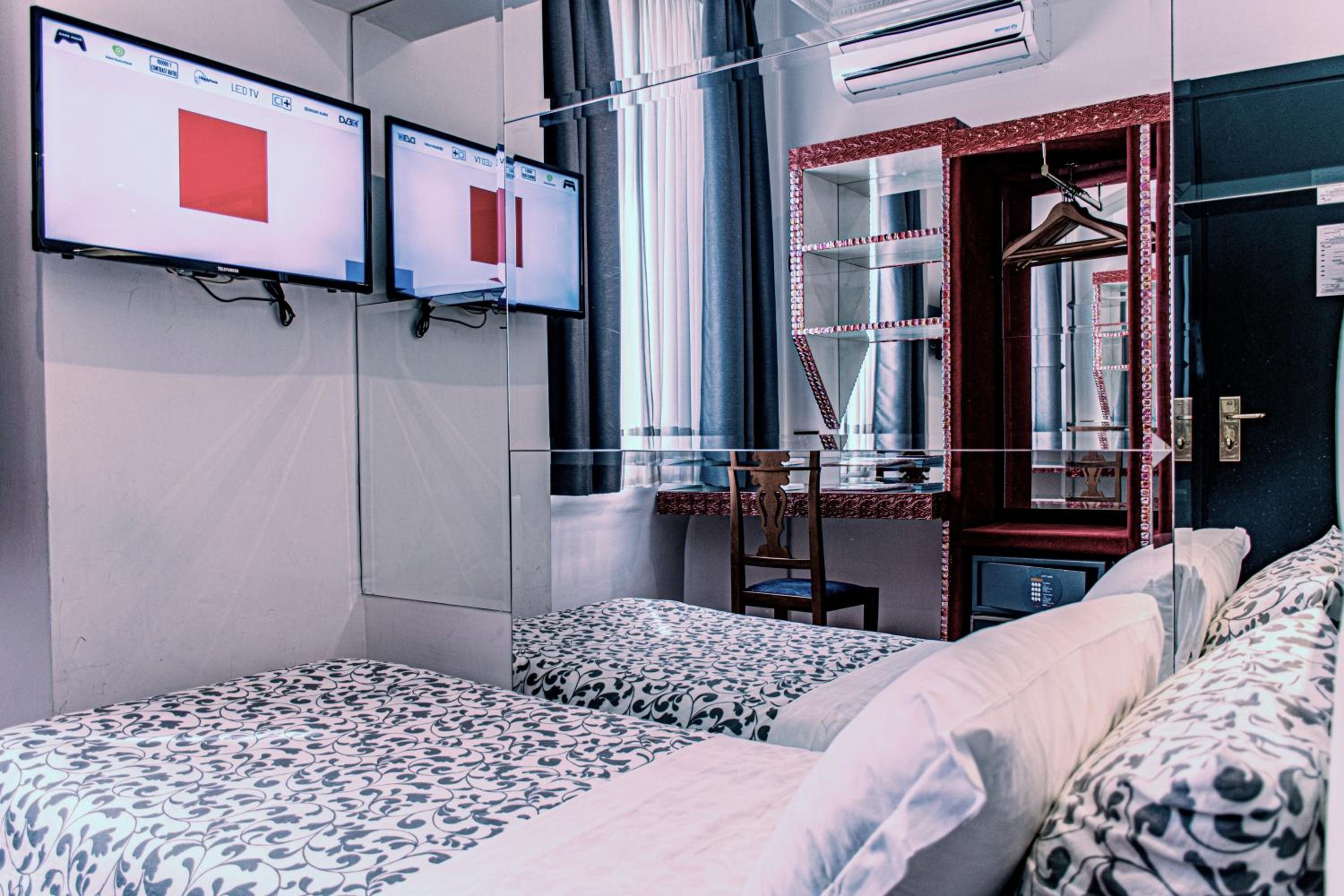 Standard Single Room photo 3