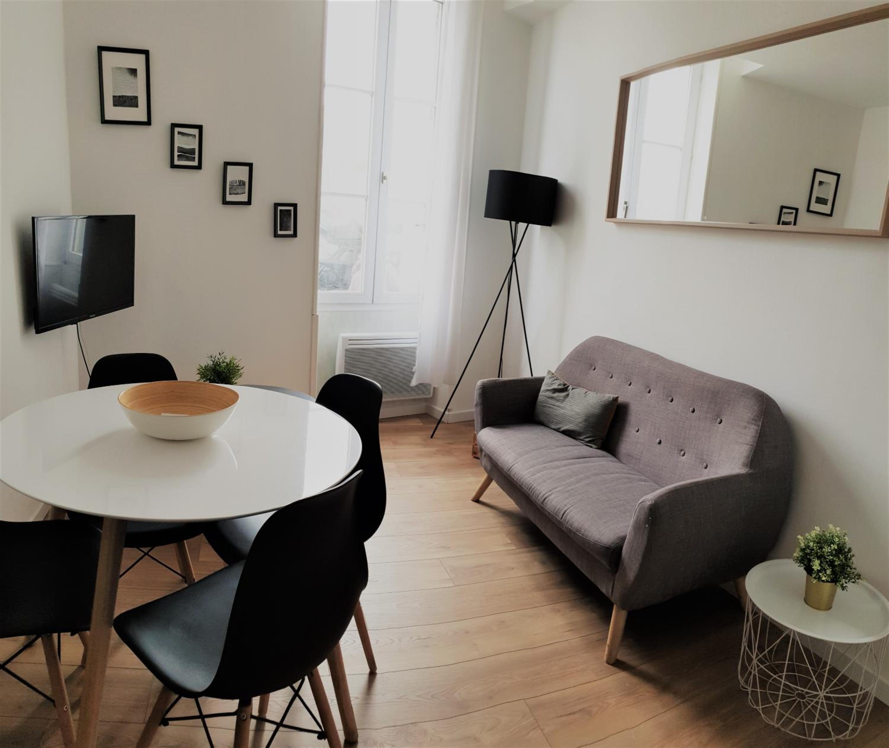 Apartment - Ground Floor photo 1