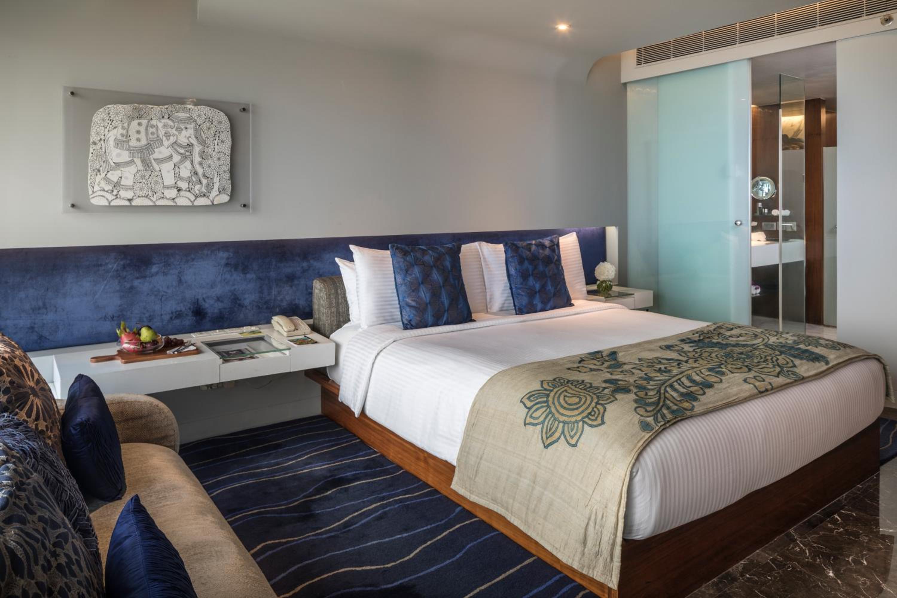 Residence Room (20% off on session of Spa ,15% Off on Laundry service ,Complimentary Welcome Drink on arrival) Residence Room (20% off on session of Spa ,15% Off on Laundry service ,Complimentary Welcome Drink on arrival)
