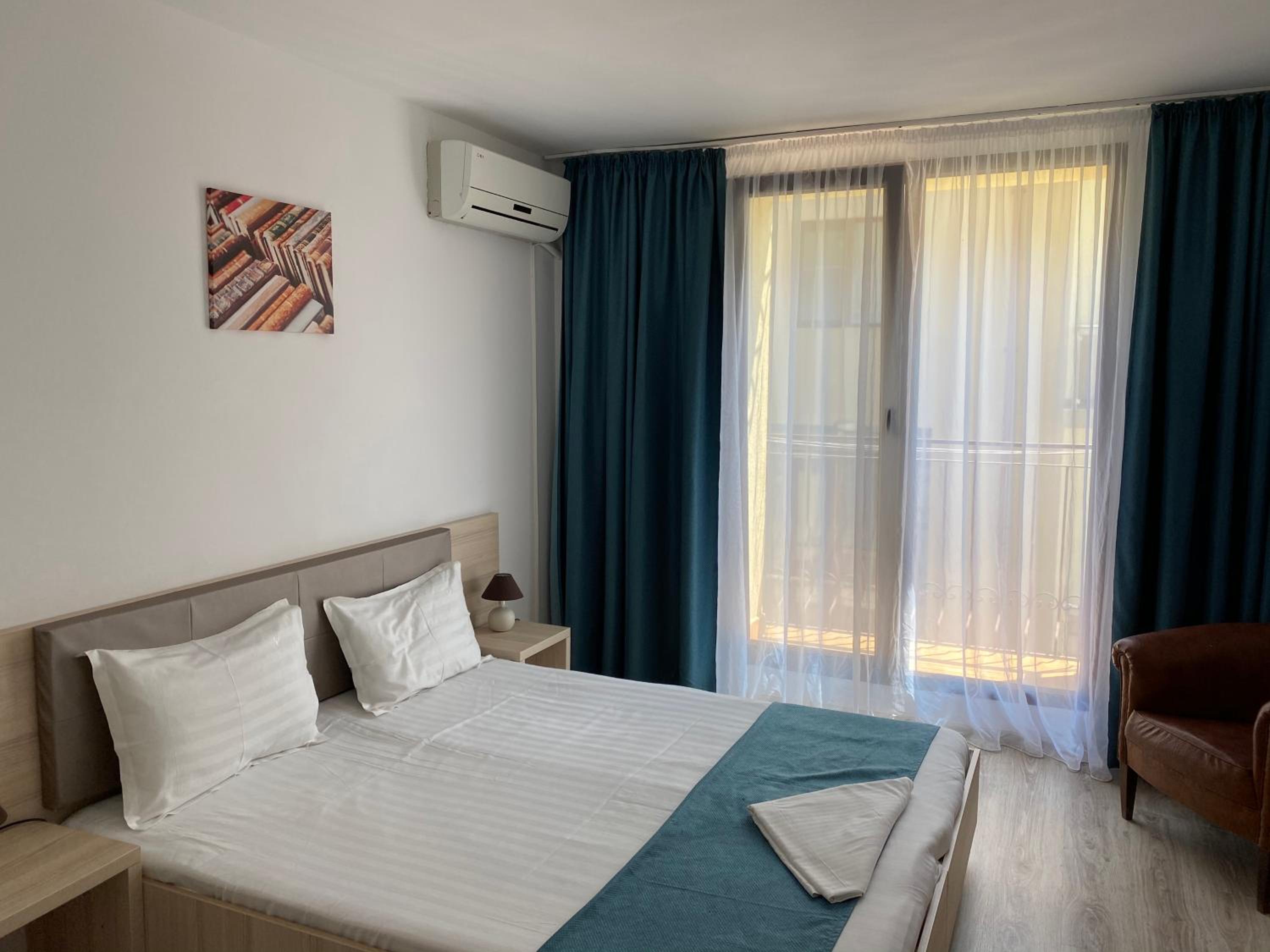 Double Room photo 3