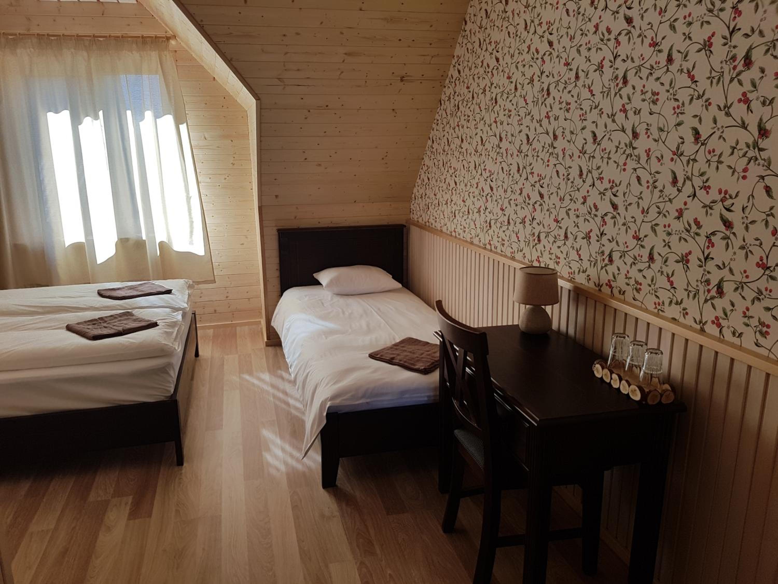 Triple Room with Shower - Photo 1