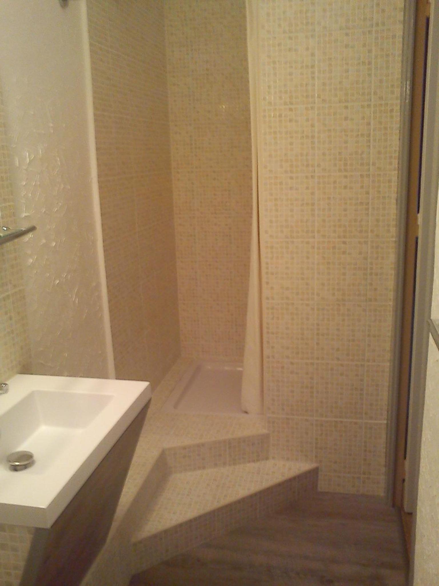 Double Room - Photo 6