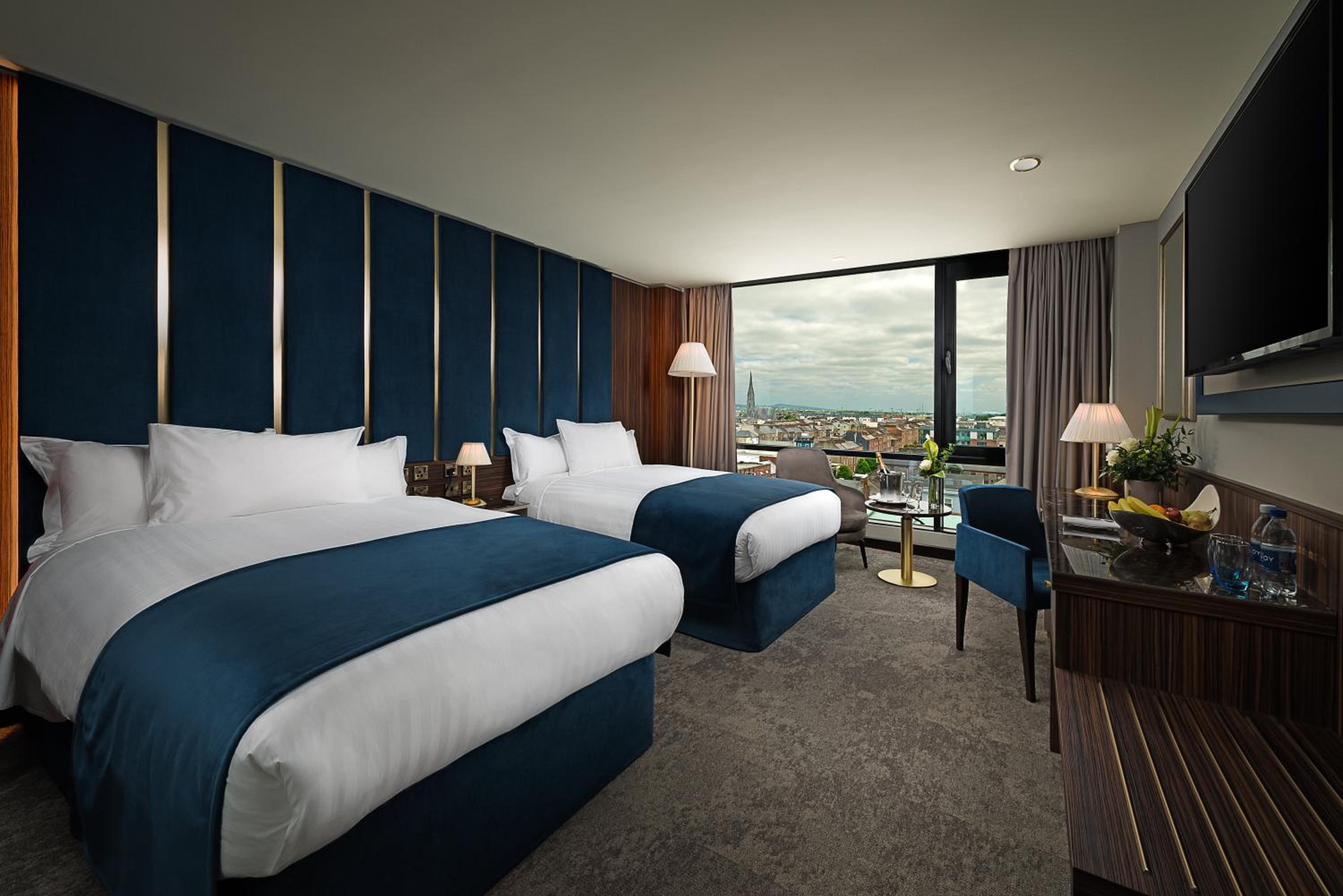 Executive Twin Room - Photo 1