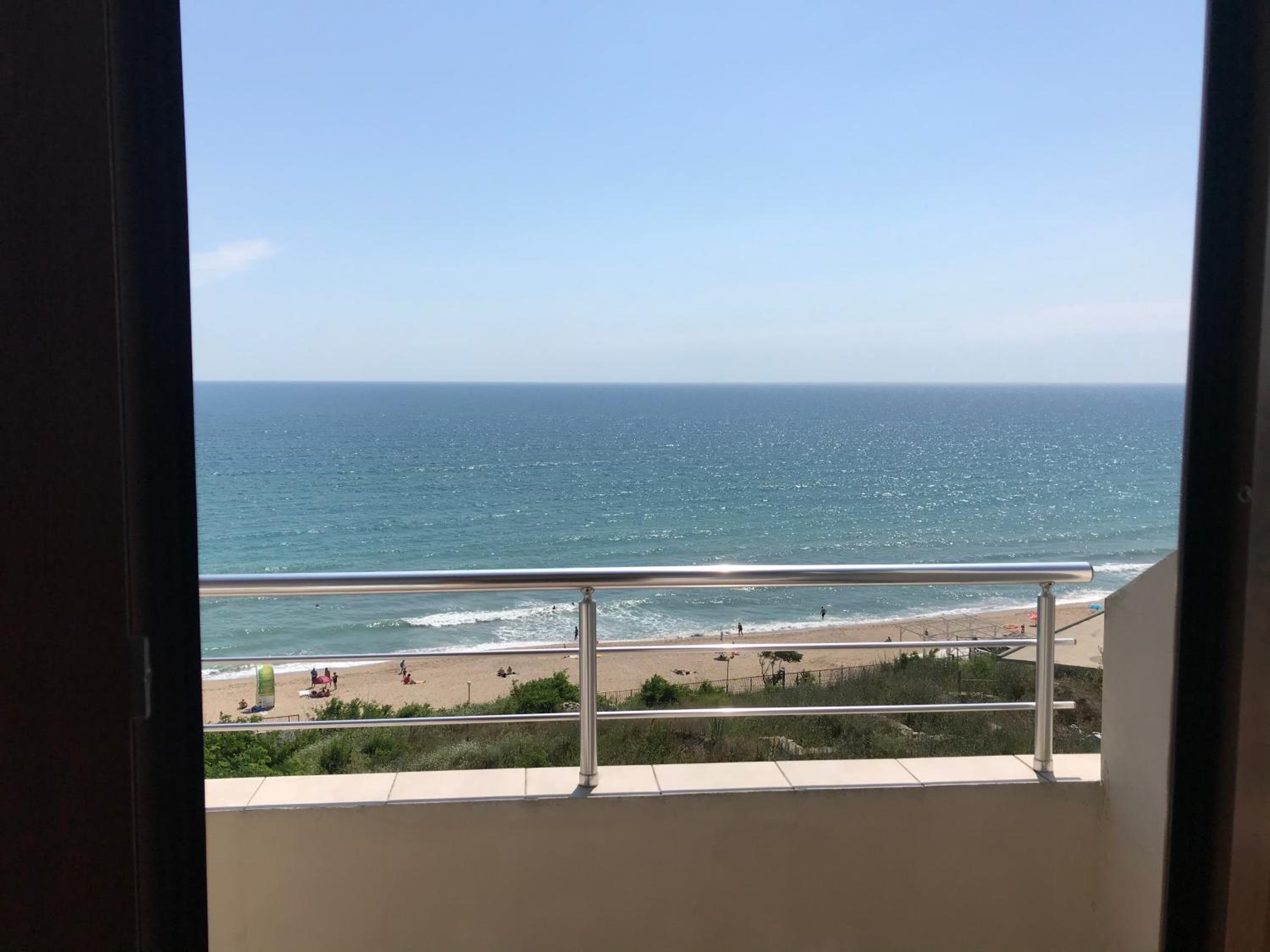 Apartment with Sea View photo 2