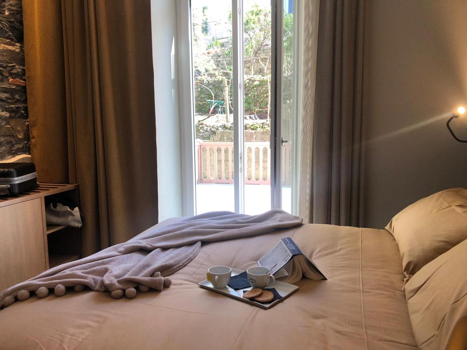 Double Room with Terrace - Photo 1