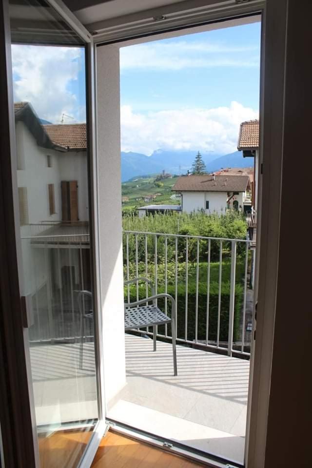 Apartment with Balcony photo 2