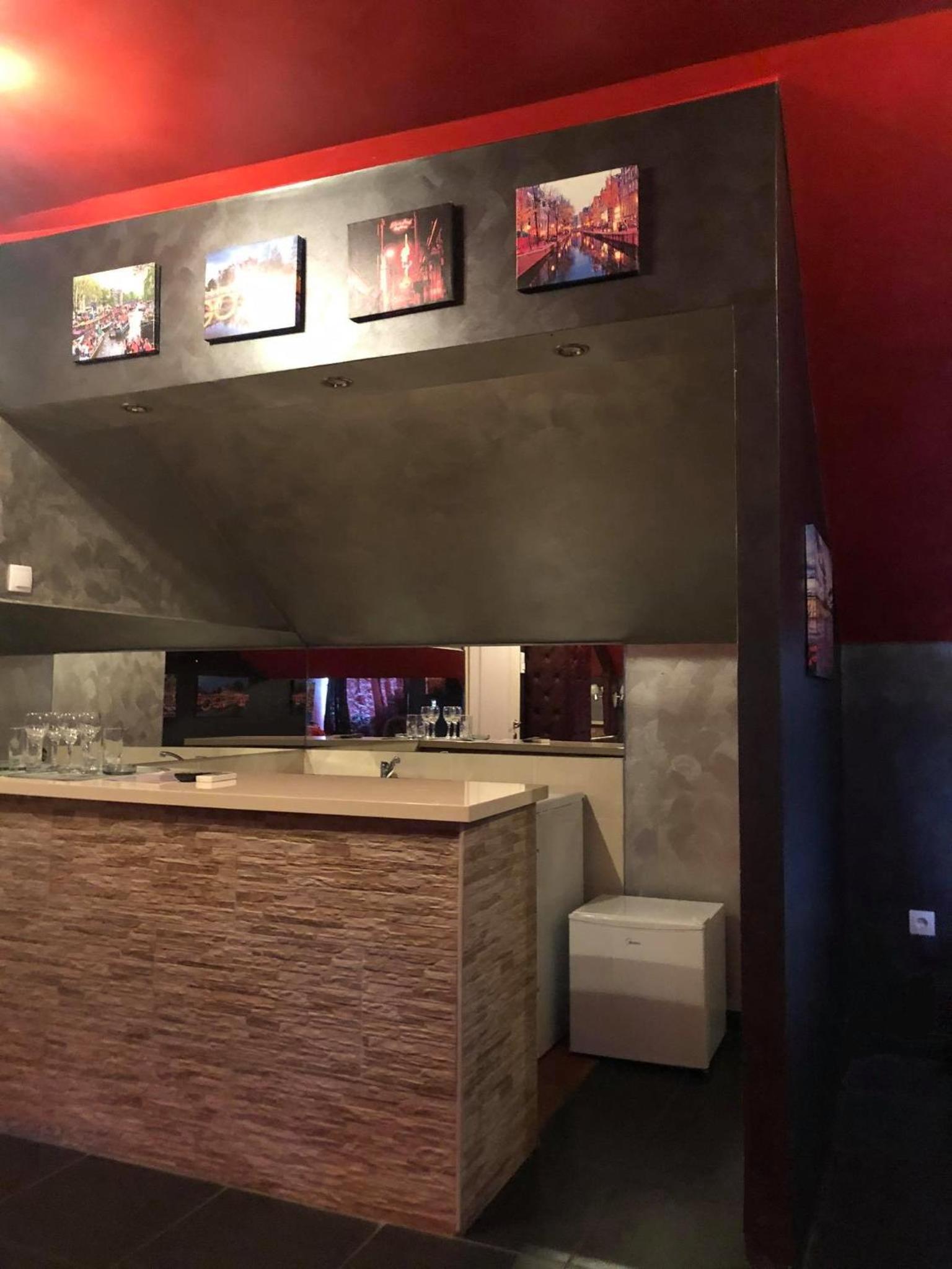 Studio with Spa Bath - Photo 3
