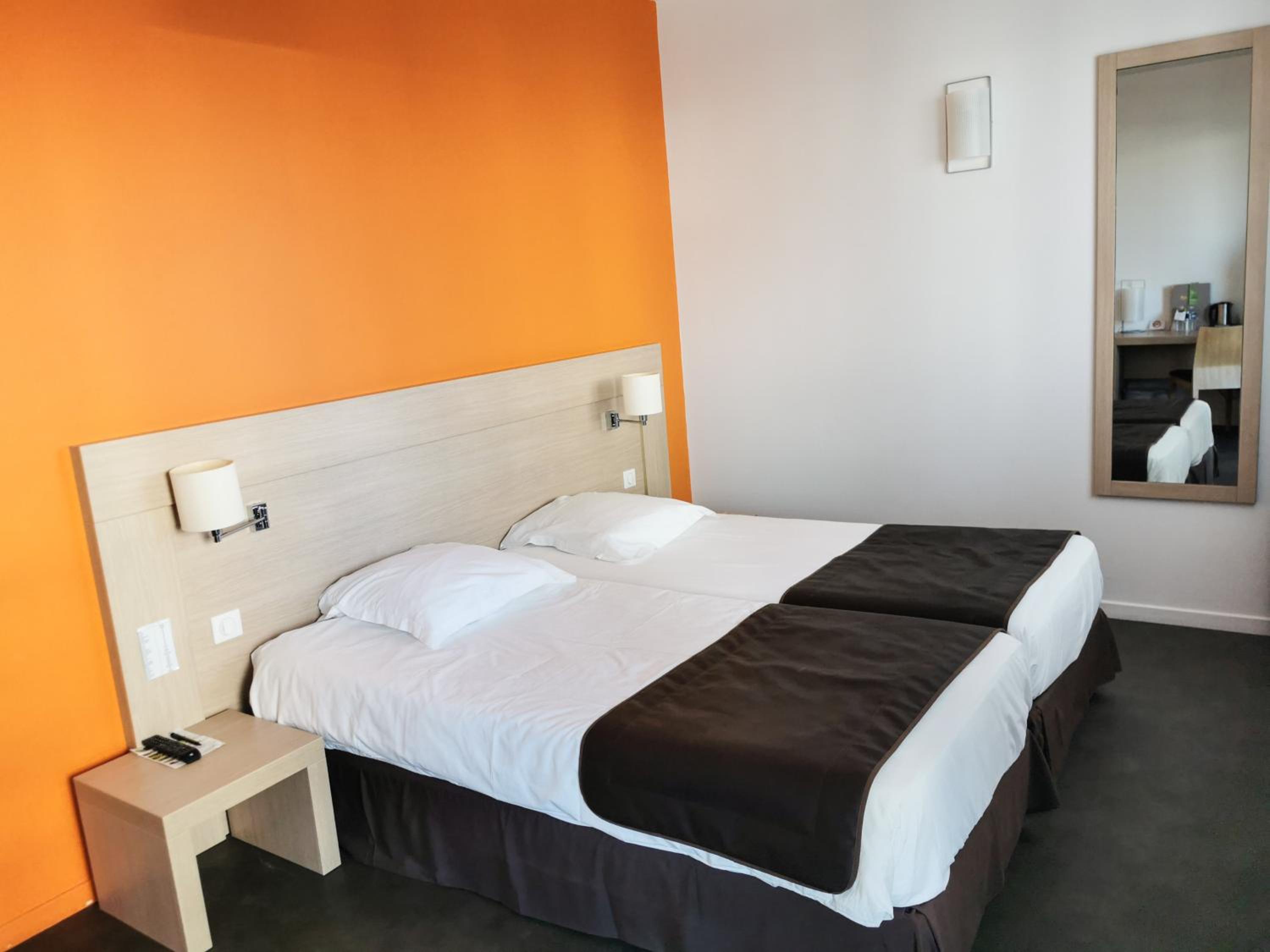 Comfort Twin Room photo 3