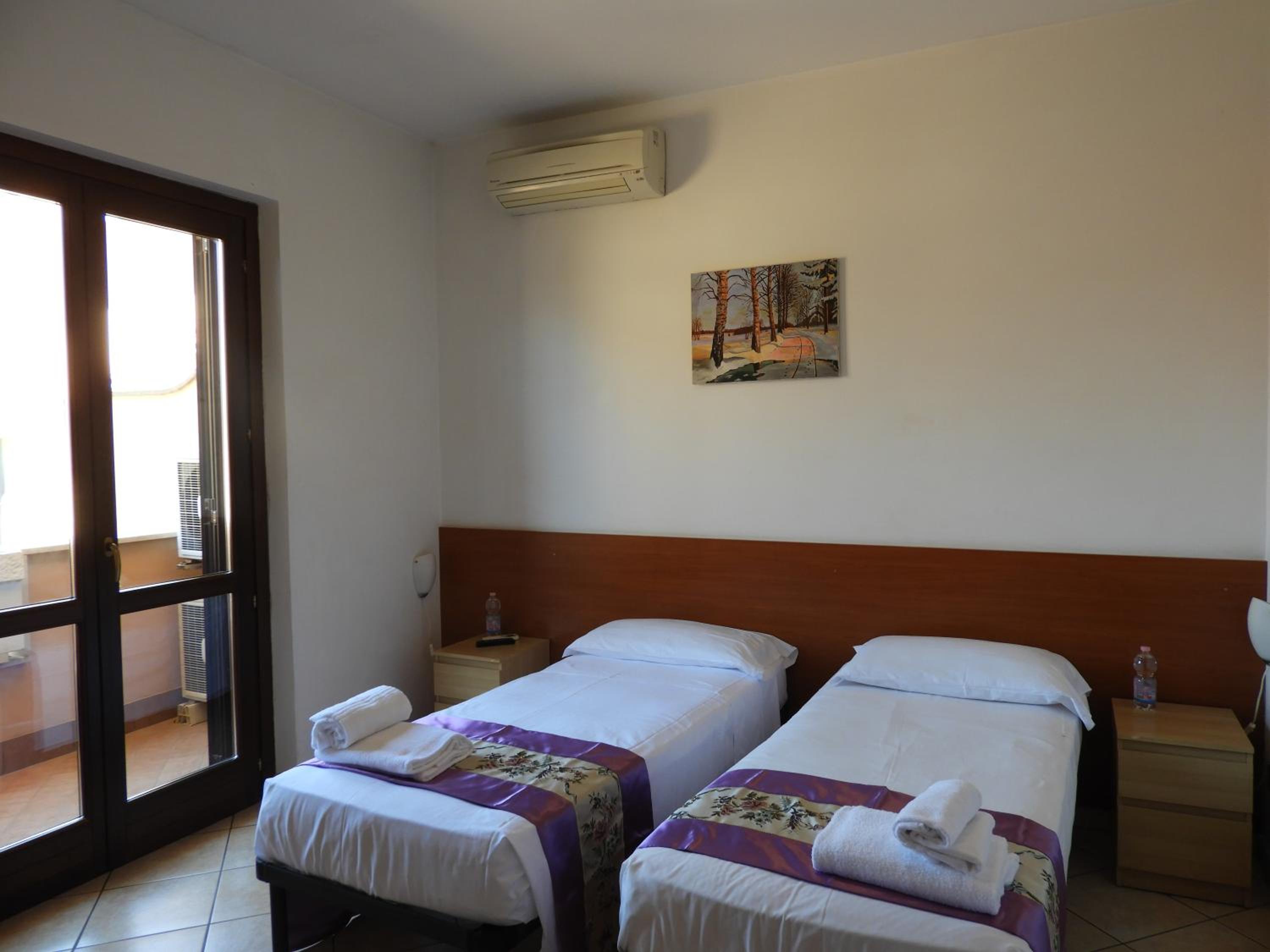 Double or Twin Room with Private Bathroom