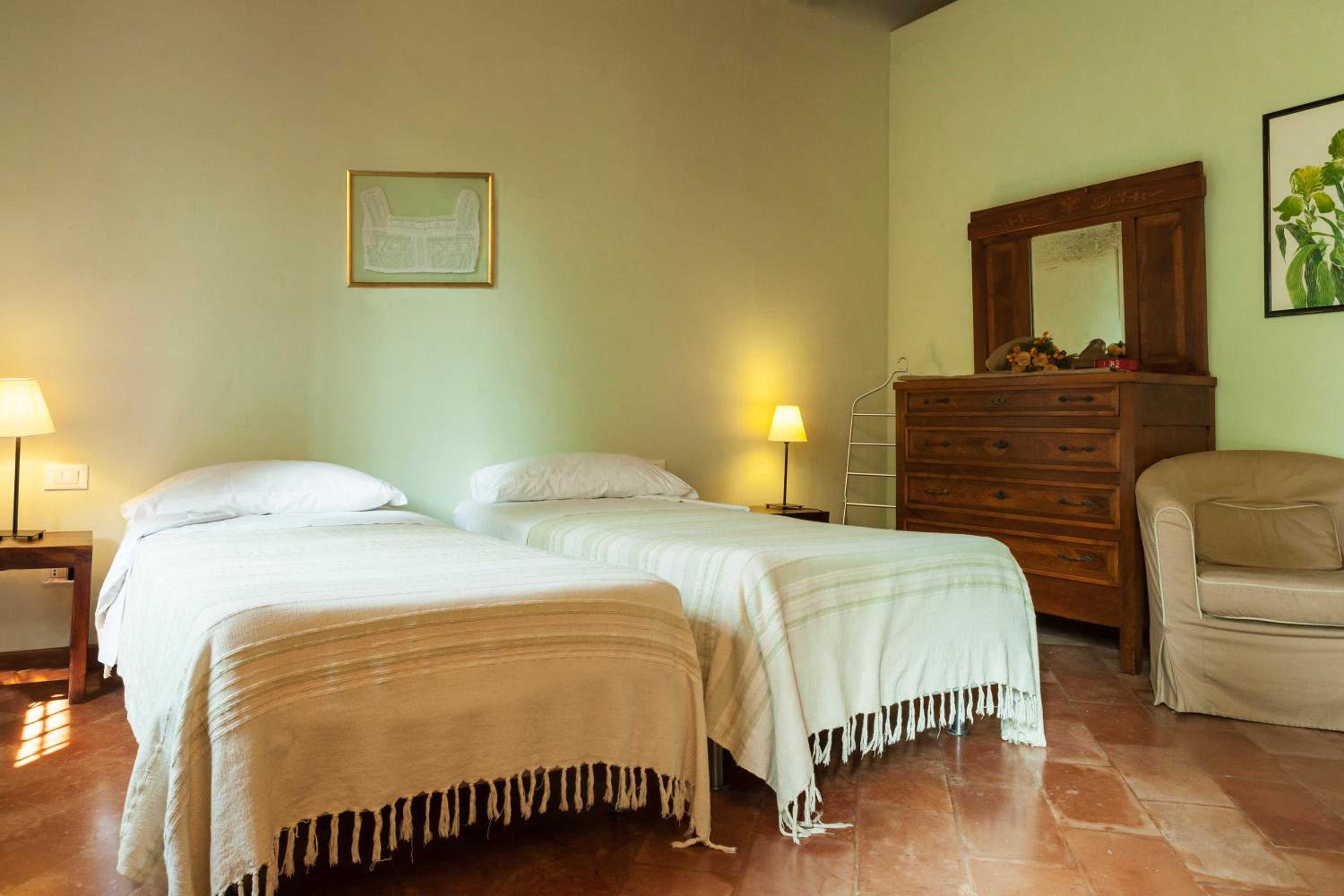 Double or Twin Room photo 1