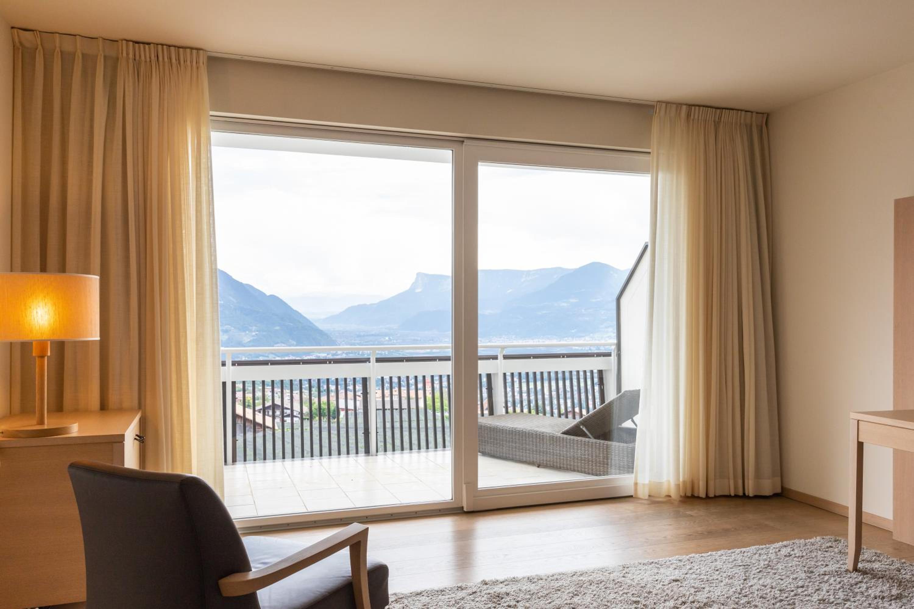 One-Bedroom Suite