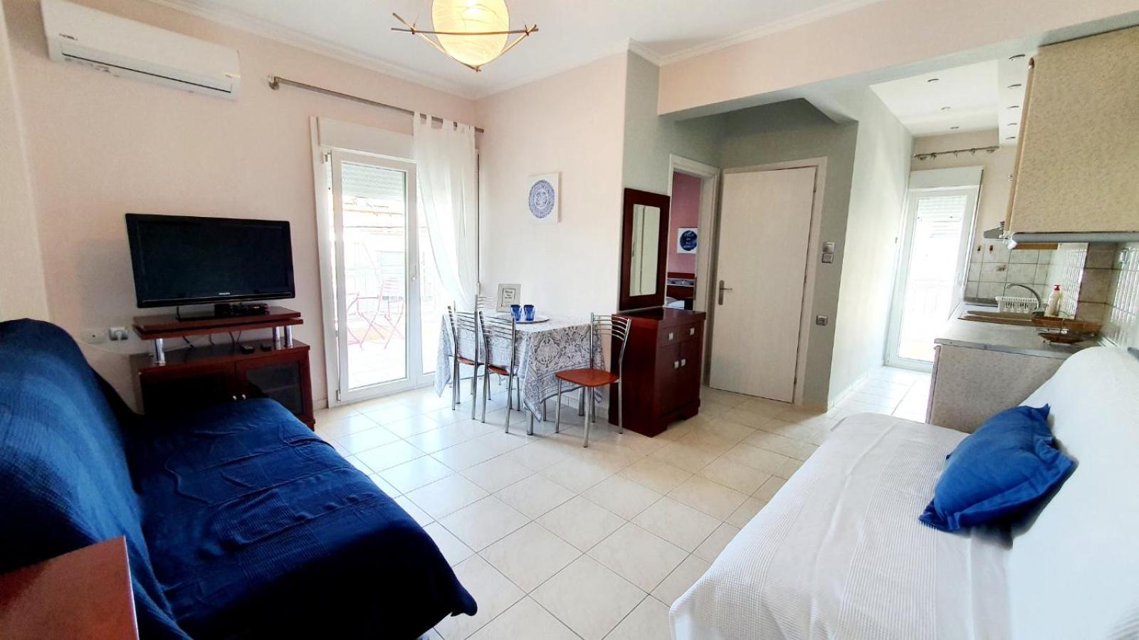 Apartment photo 1
