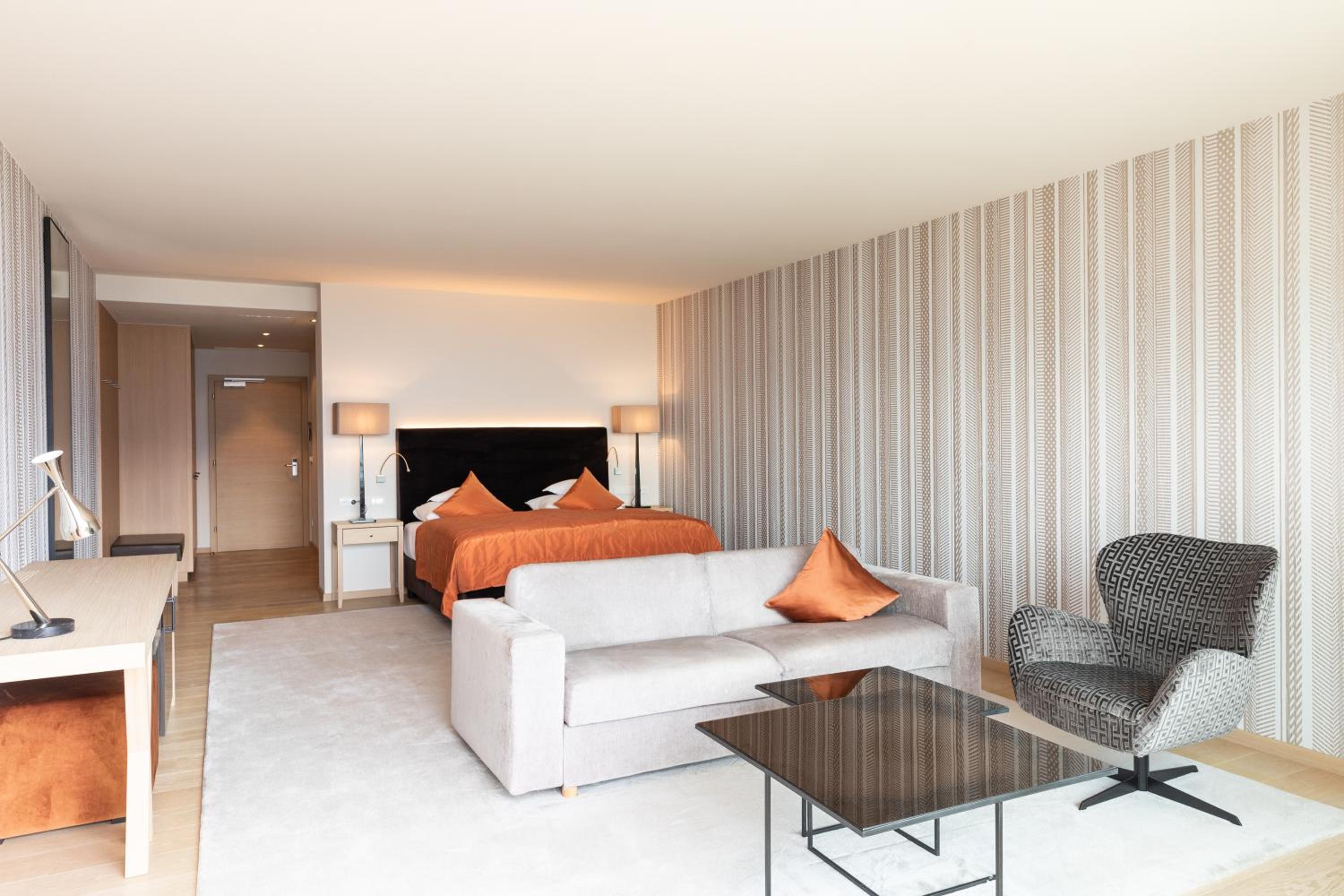 Standard Suite