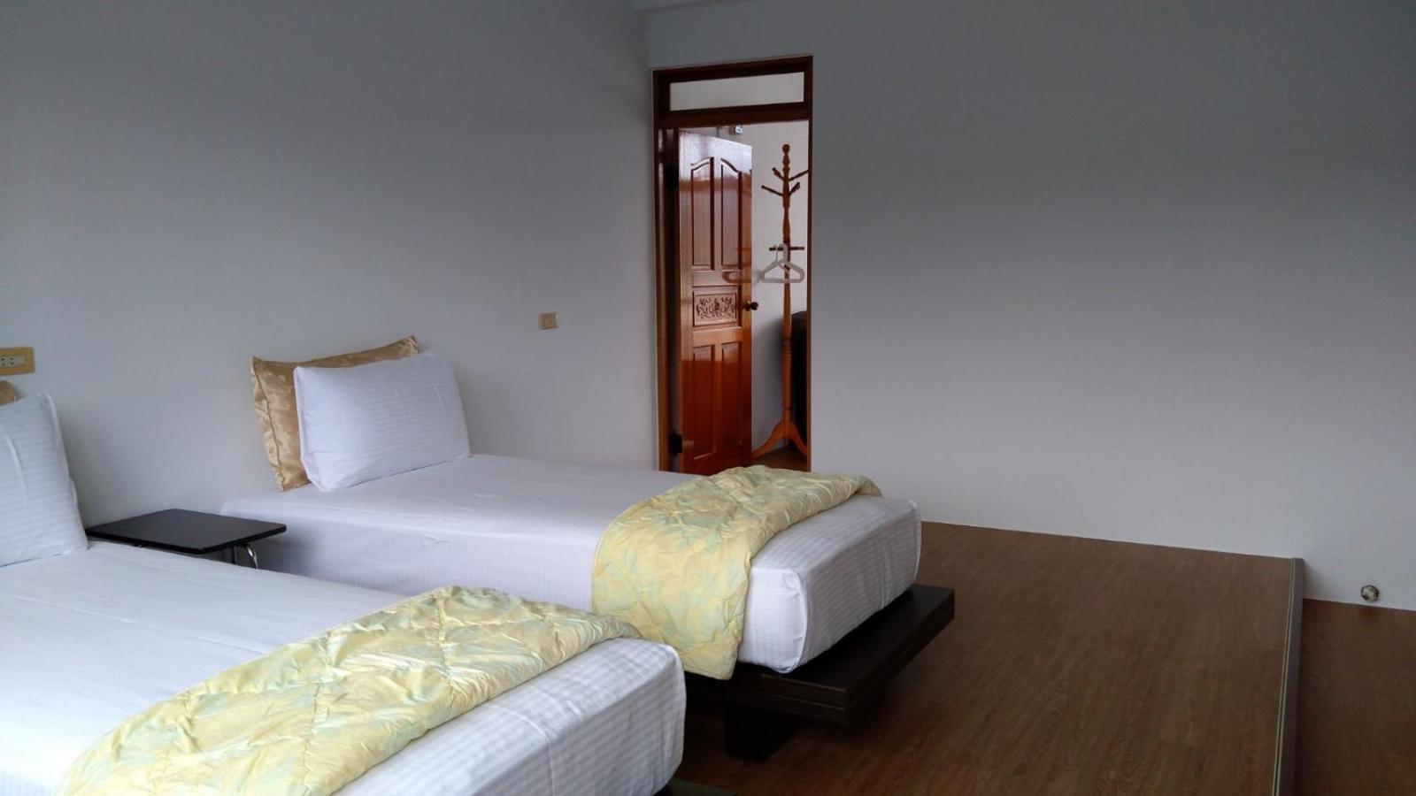 Quadruple Room with Mountain View