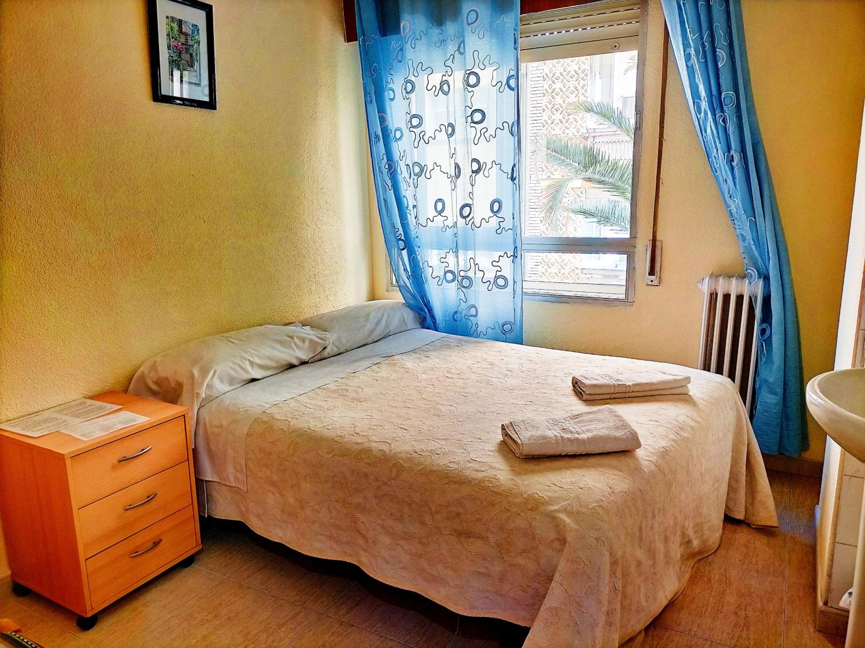 Habitación doble con baño compartido