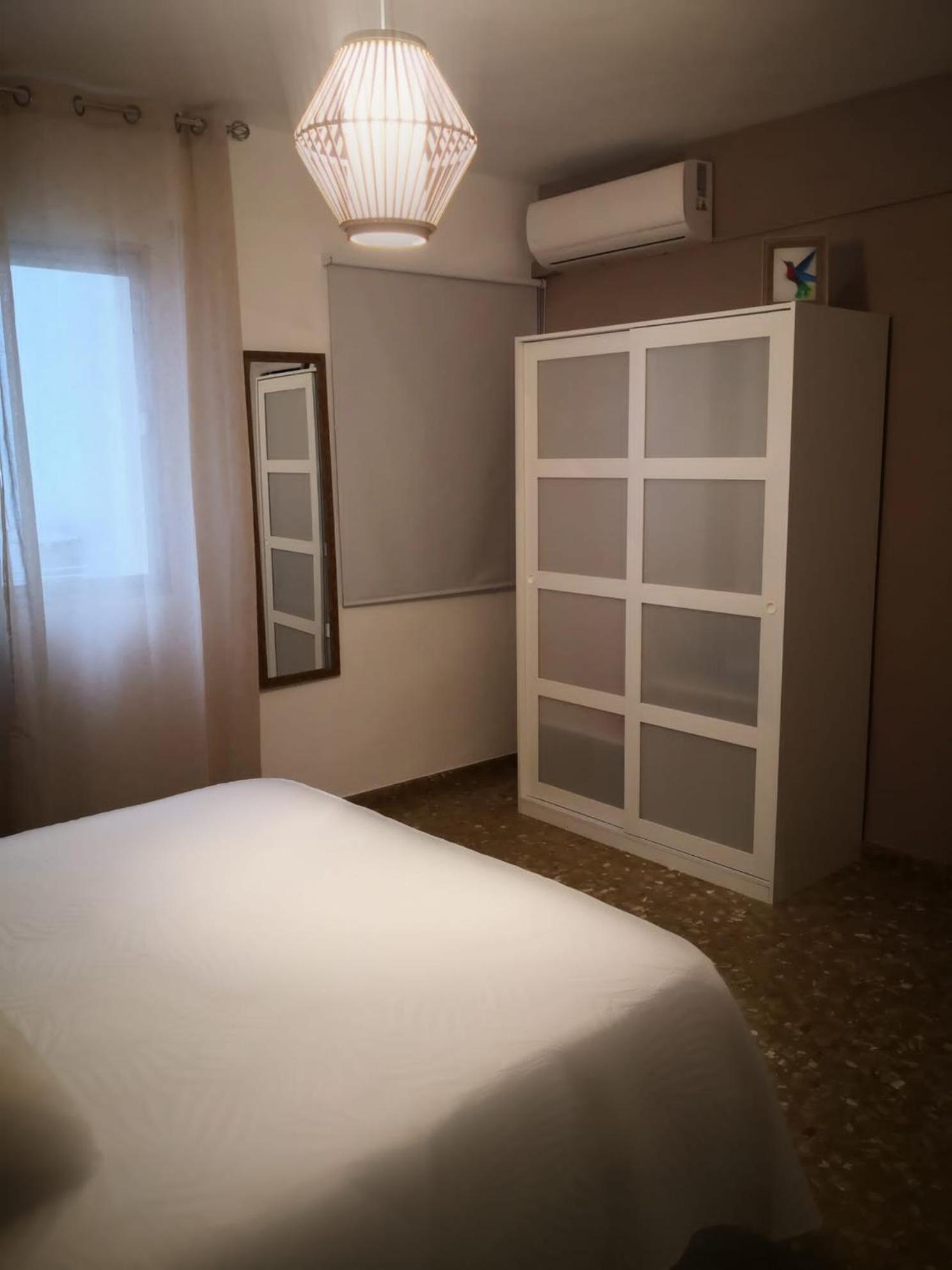 One-Bedroom Apartment - Photo 5