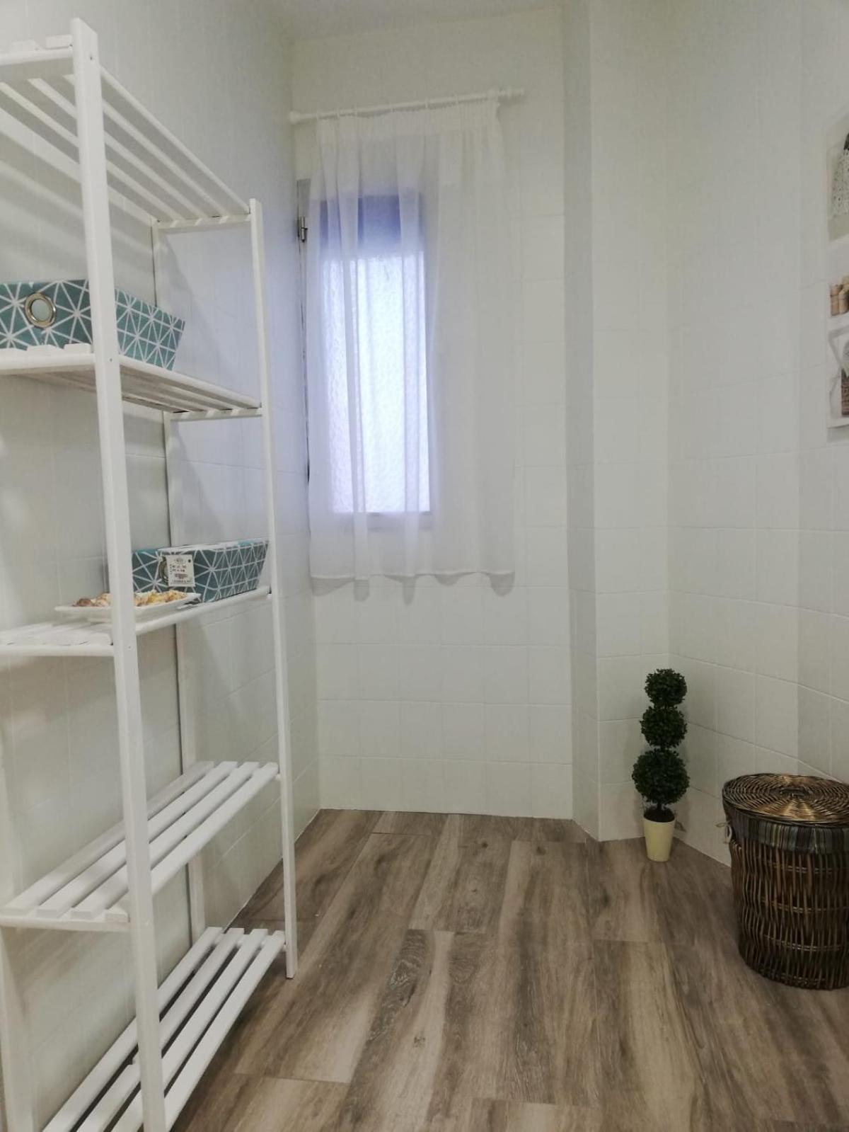 One-Bedroom Apartment - Photo 26